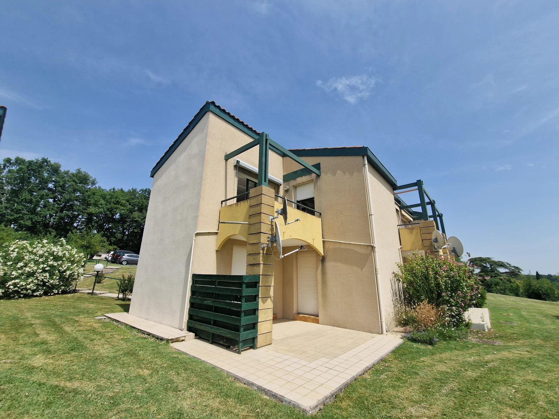 Apartment with balcony overlooking 18th fairway…, Aquitaine – France – BVI76563