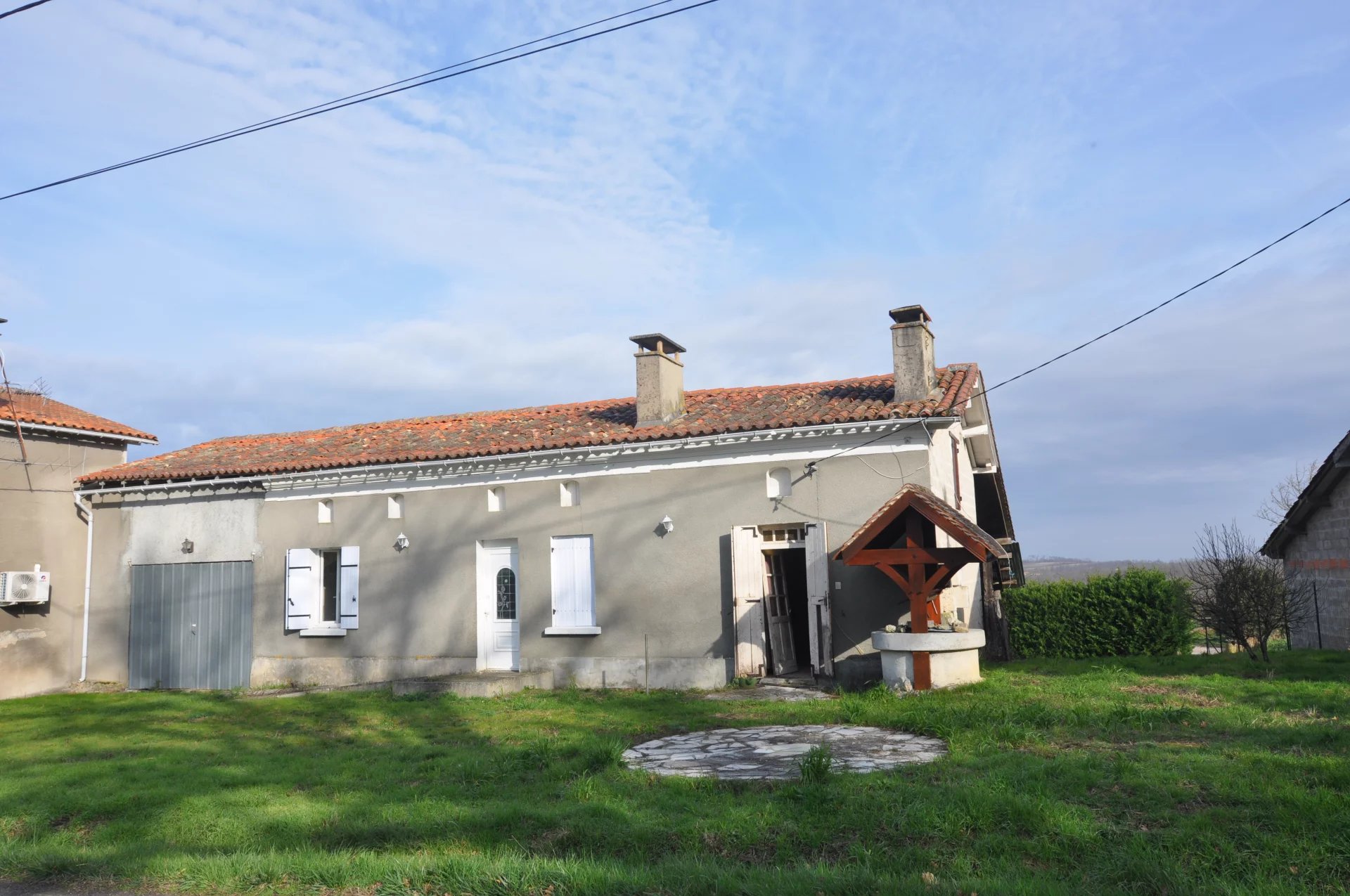 66m² house to renovate  near Saint Aulay, Aquitaine – France – BVI73929