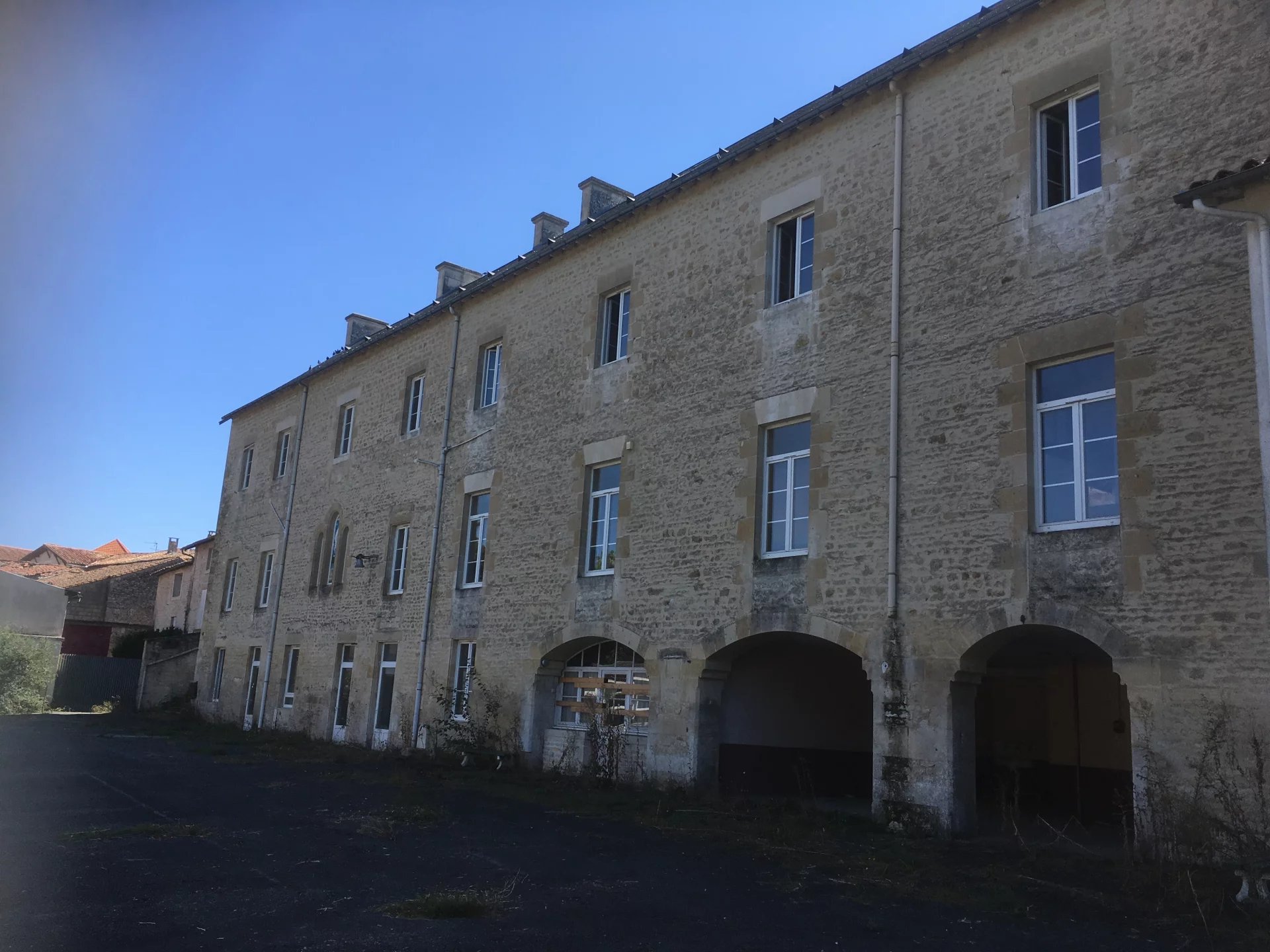 Former school and 2 properties in the village of Chef Boutonne, Poitou-Charentes – France – BVI75853