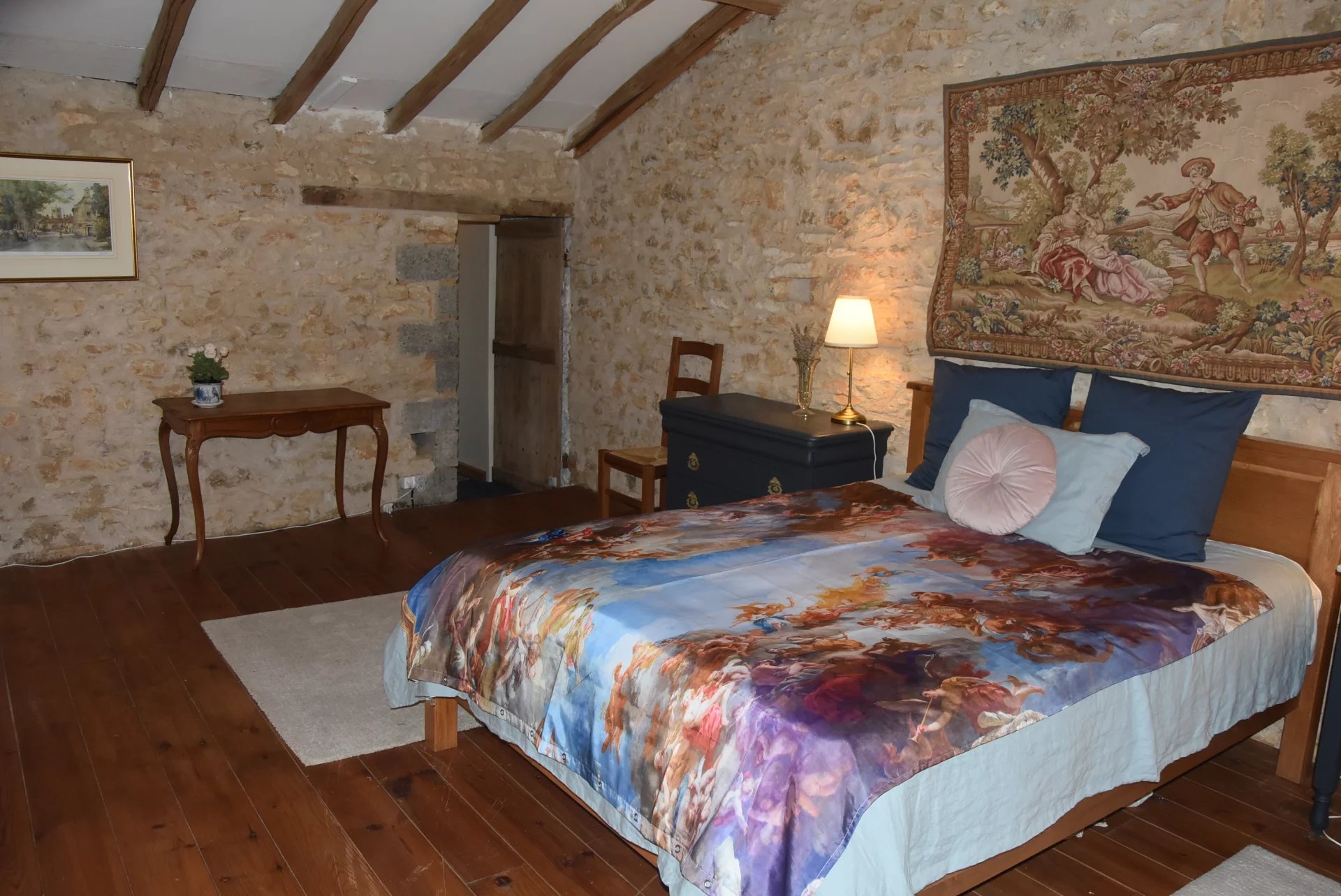 Unique Character Estate with stone built Manor House and a second Stunning House, Poitou-Charentes – France – BVI79834