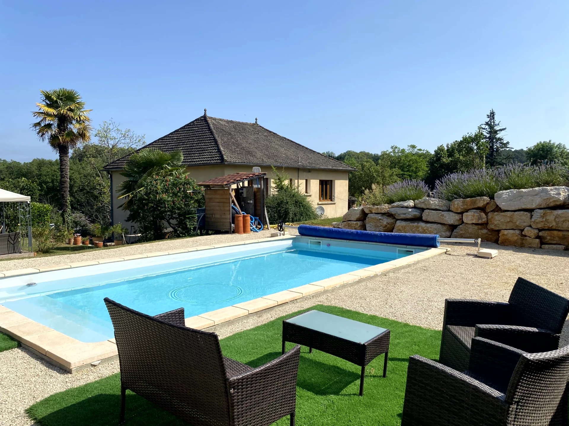 Renovated countryside home with heated pool, Midi-Pyrénées – France – BVI81596