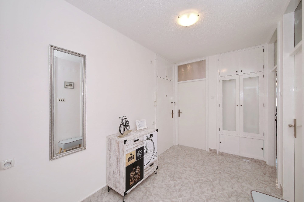 Apartment Lana in city centre & garage