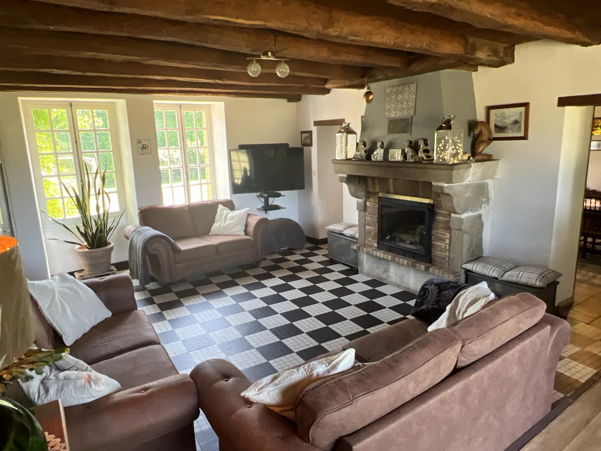 Agricultural property totalling 165 hectares with natural water sources, Limousin – France – BVI81493