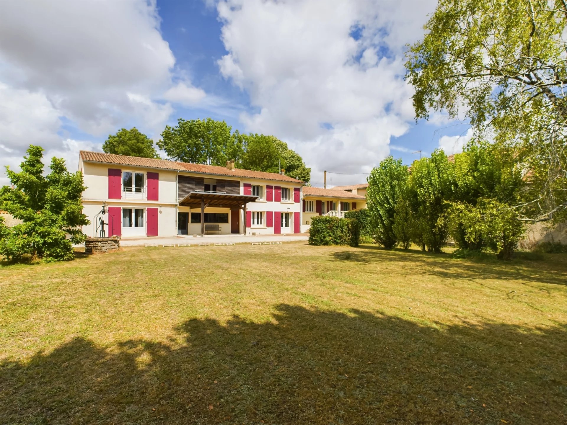 Superb village house with extensive gardens and in-ground pool, Poitou-Charentes – France – BVI71187