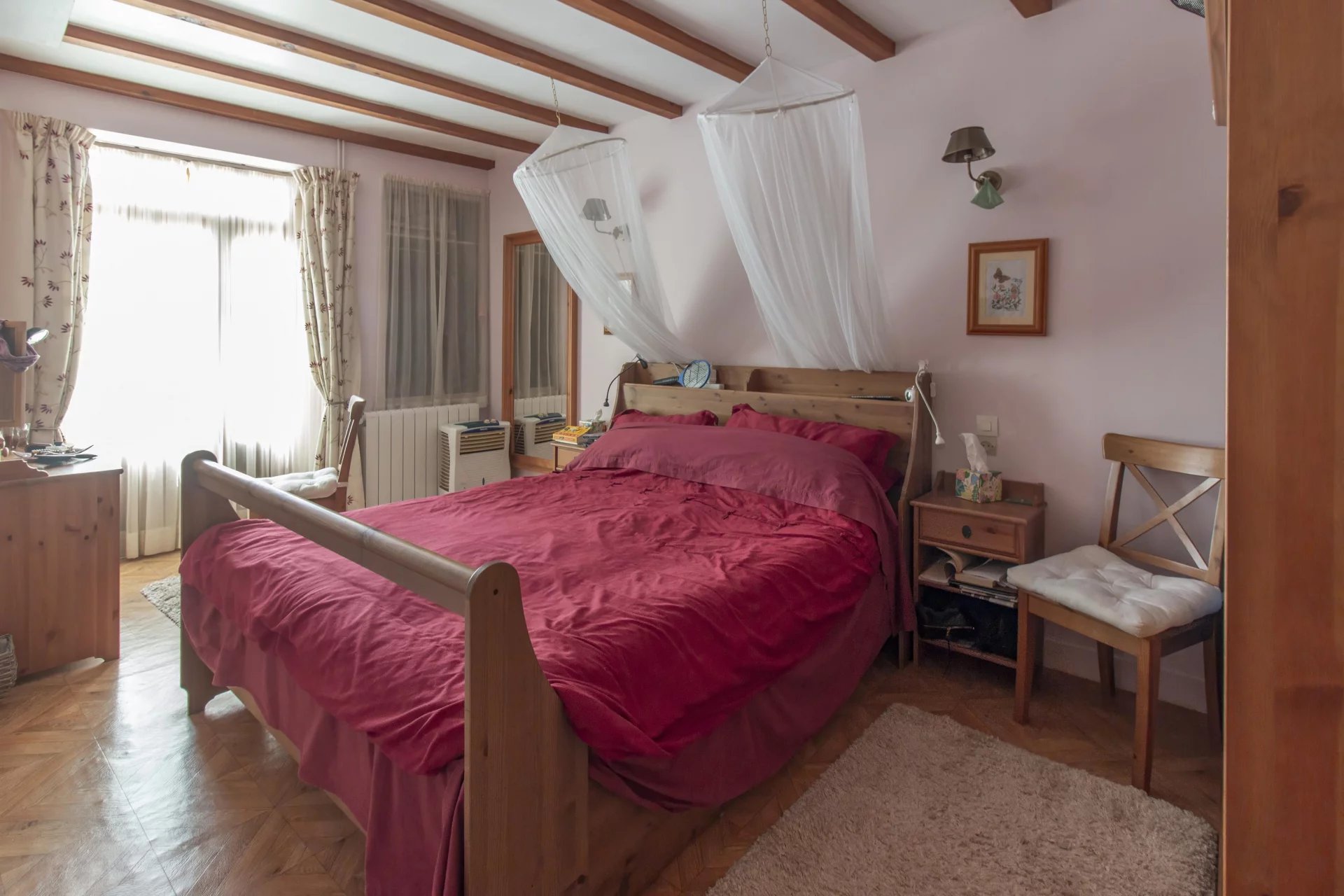 Charming 3-bedroom village house with pool near Jarnac, Poitou-Charentes – France – BVI81448