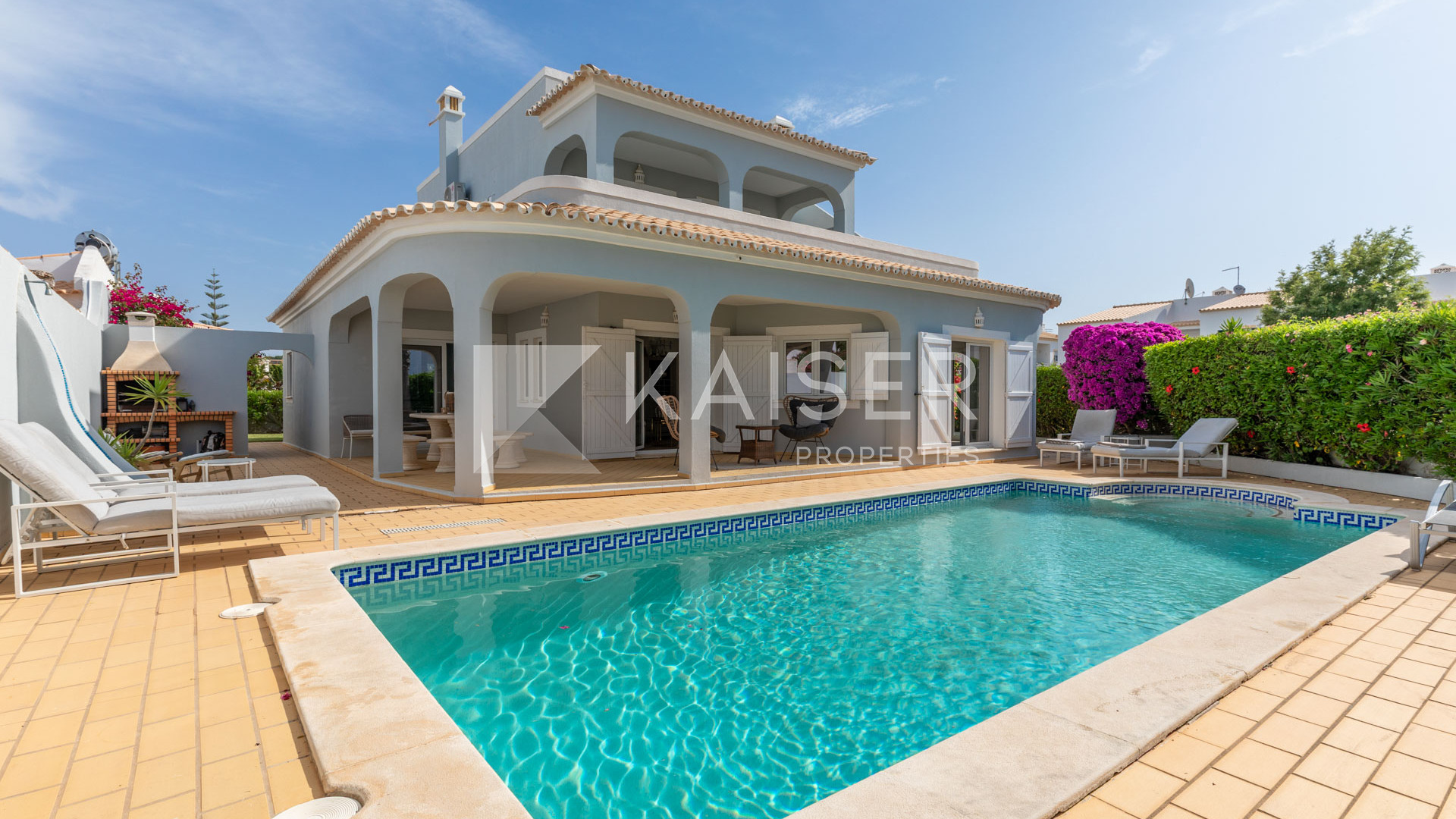4 bedroom Villa house in Albufeira, Portugal – KP1299