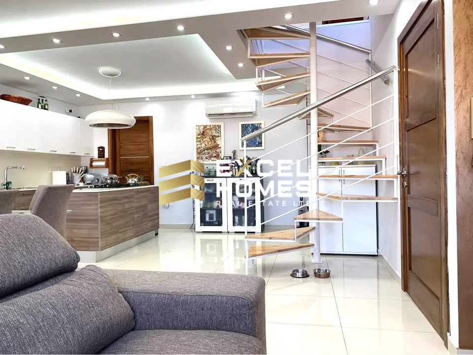 2 bedroom Penthouse in Santa Venera, Malta – 63360