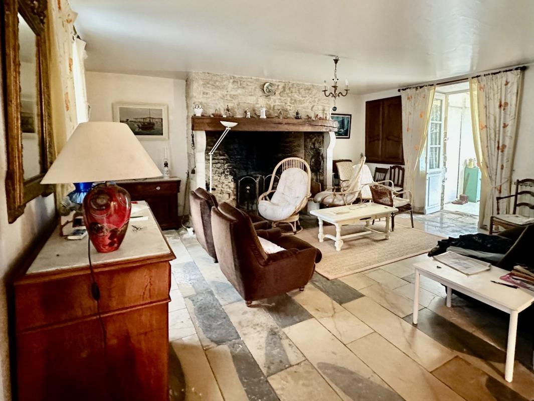 4 bedroom maison in Cressensac, Lot, France