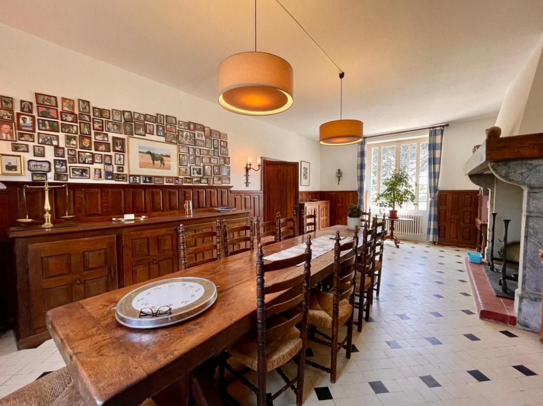 5 bedroom maison in Mielan, Gers, France