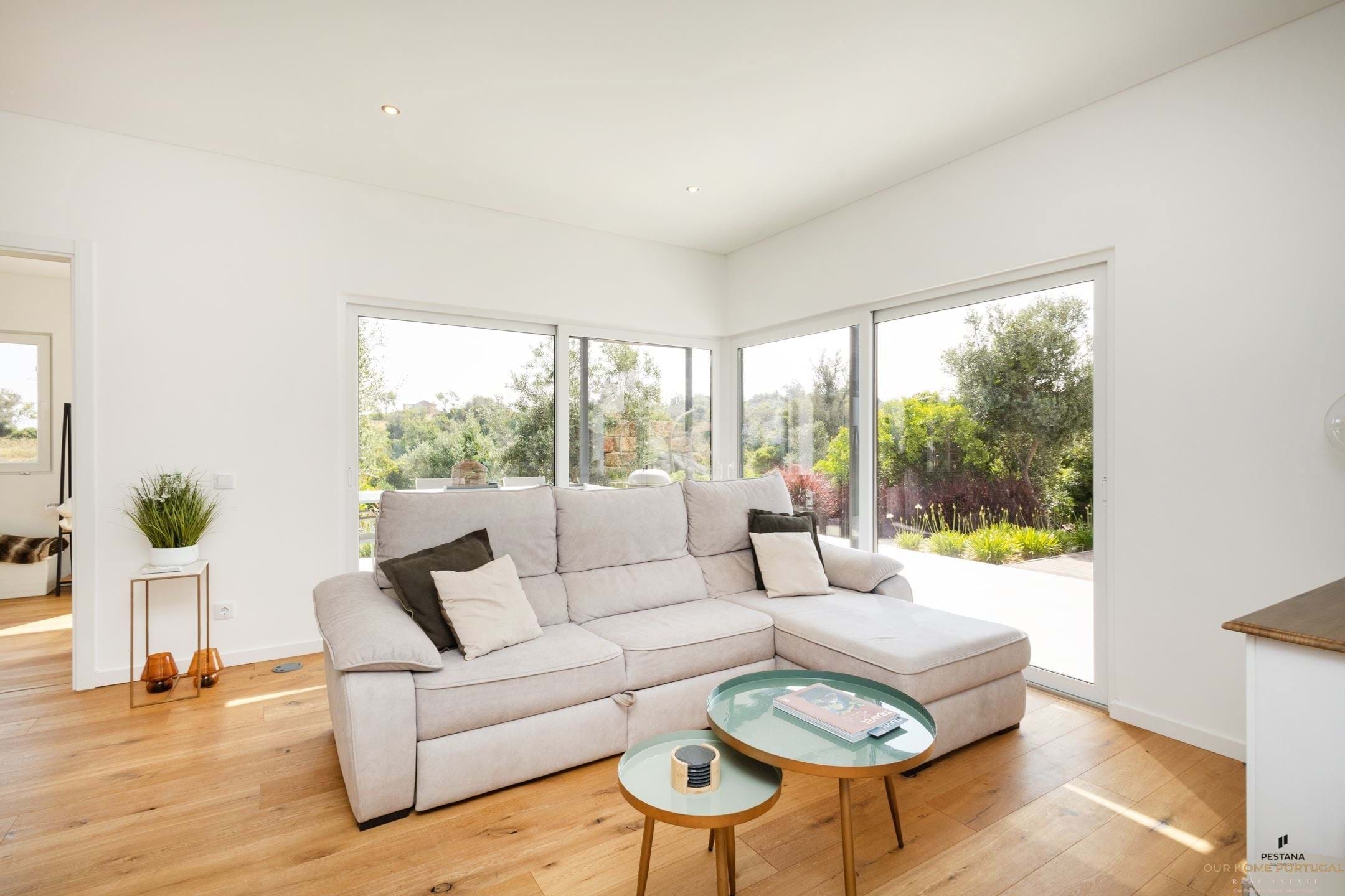 3 bedroom Villa in Estômbar E Parchal, Algarve, Portugal – OHP 001-508