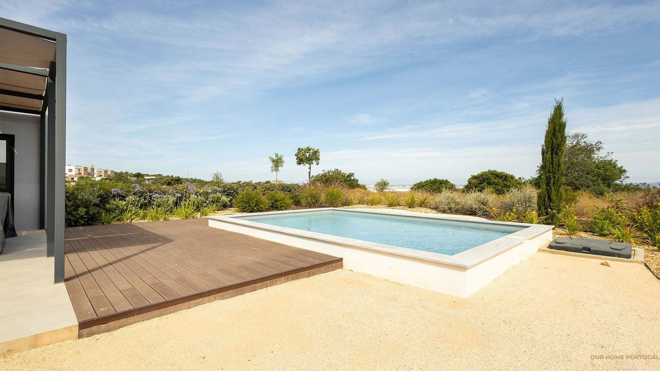 3 bedroom Villa in Estômbar E Parchal, Algarve, Portugal – OHP 001-509