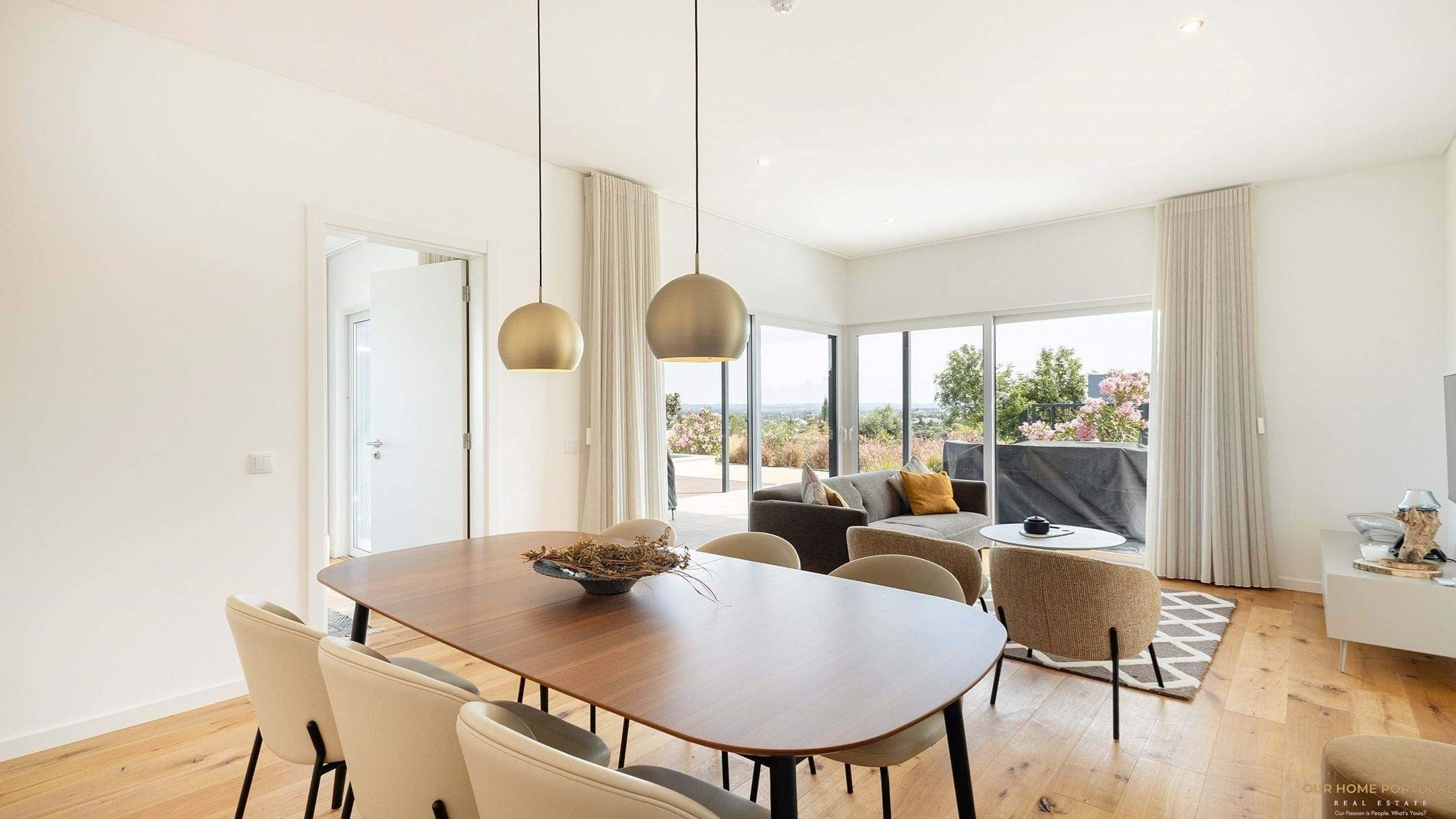 3 bedroom Villa in Estômbar E Parchal, Algarve, Portugal – OHP 001-509