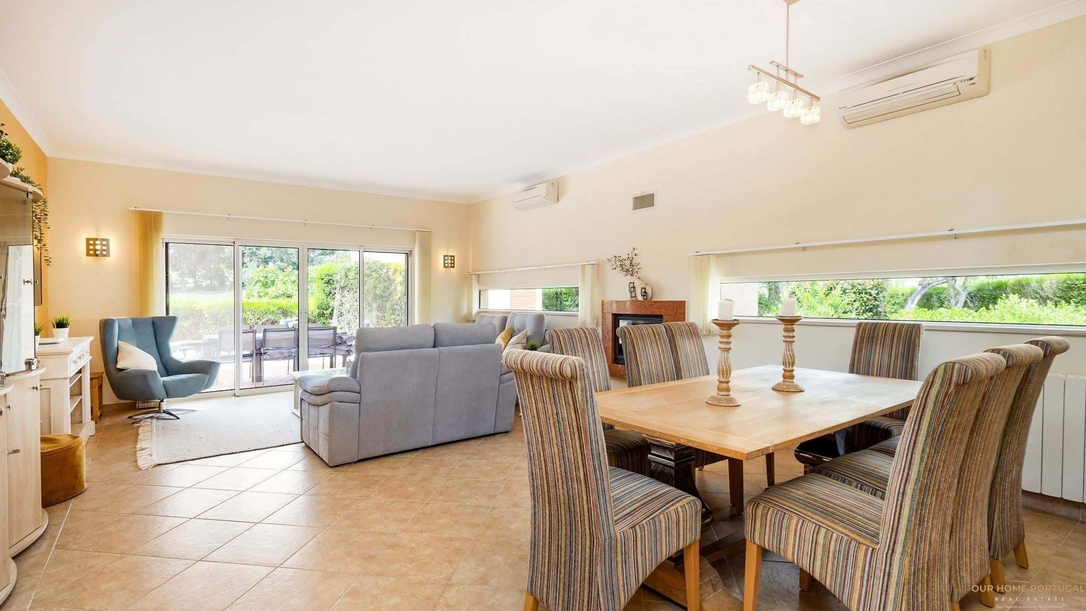 4 bedroom Apartment in Estômbar E Parchal, Algarve, Portugal – OHP 001-510