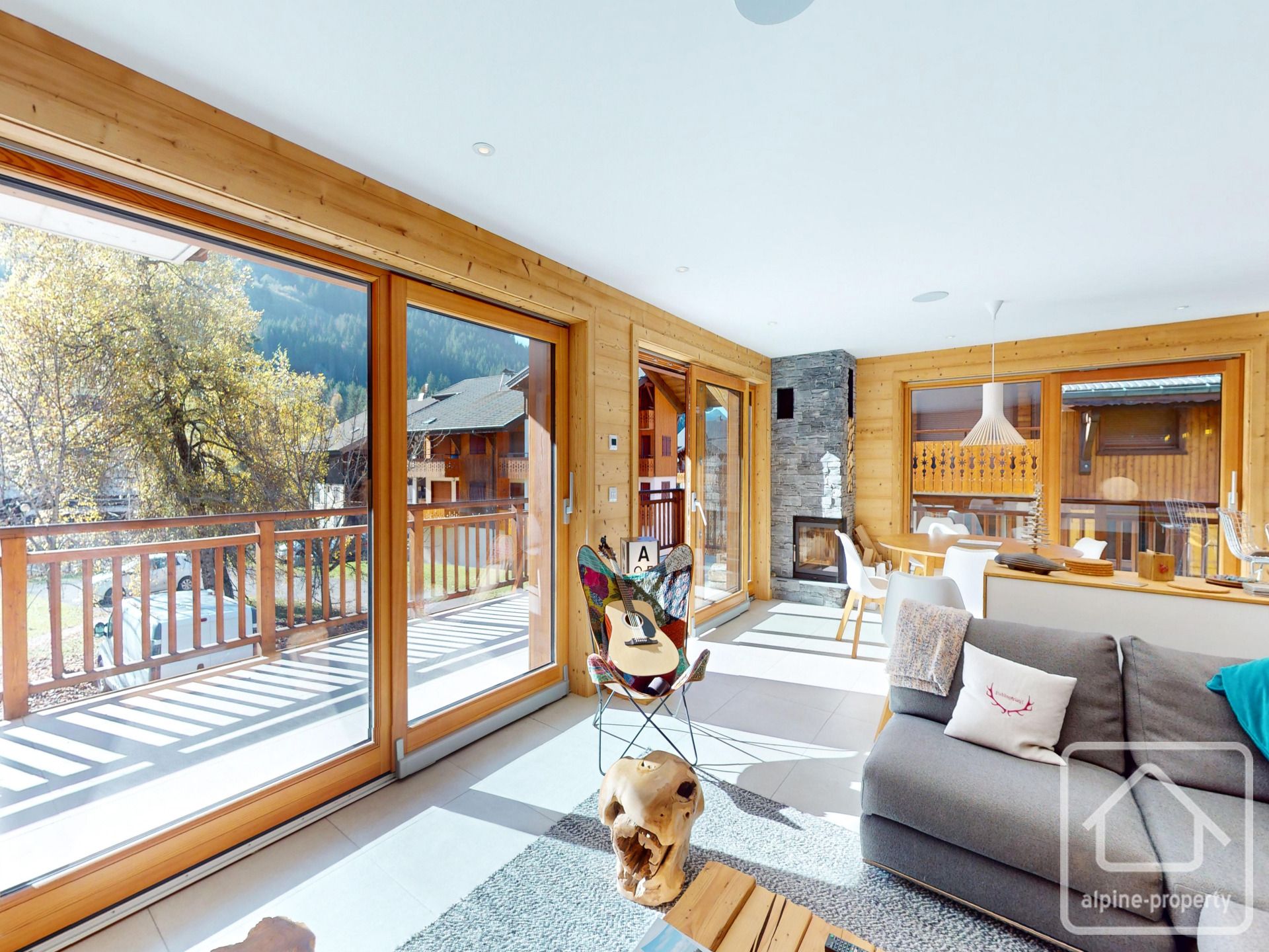 A Stunning Duplex 4 Bedroom Apartment Located Close To The Pistes And The Centre Of La Chapelle D’Abondance. – APPTDESETOILES