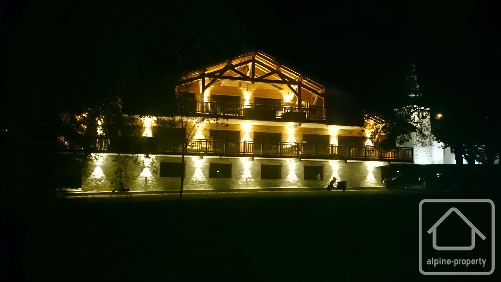 A Stunning Duplex 4 Bedroom Apartment Located Close To The Pistes And The Centre Of La Chapelle D’Abondance. – APPTDESETOILES