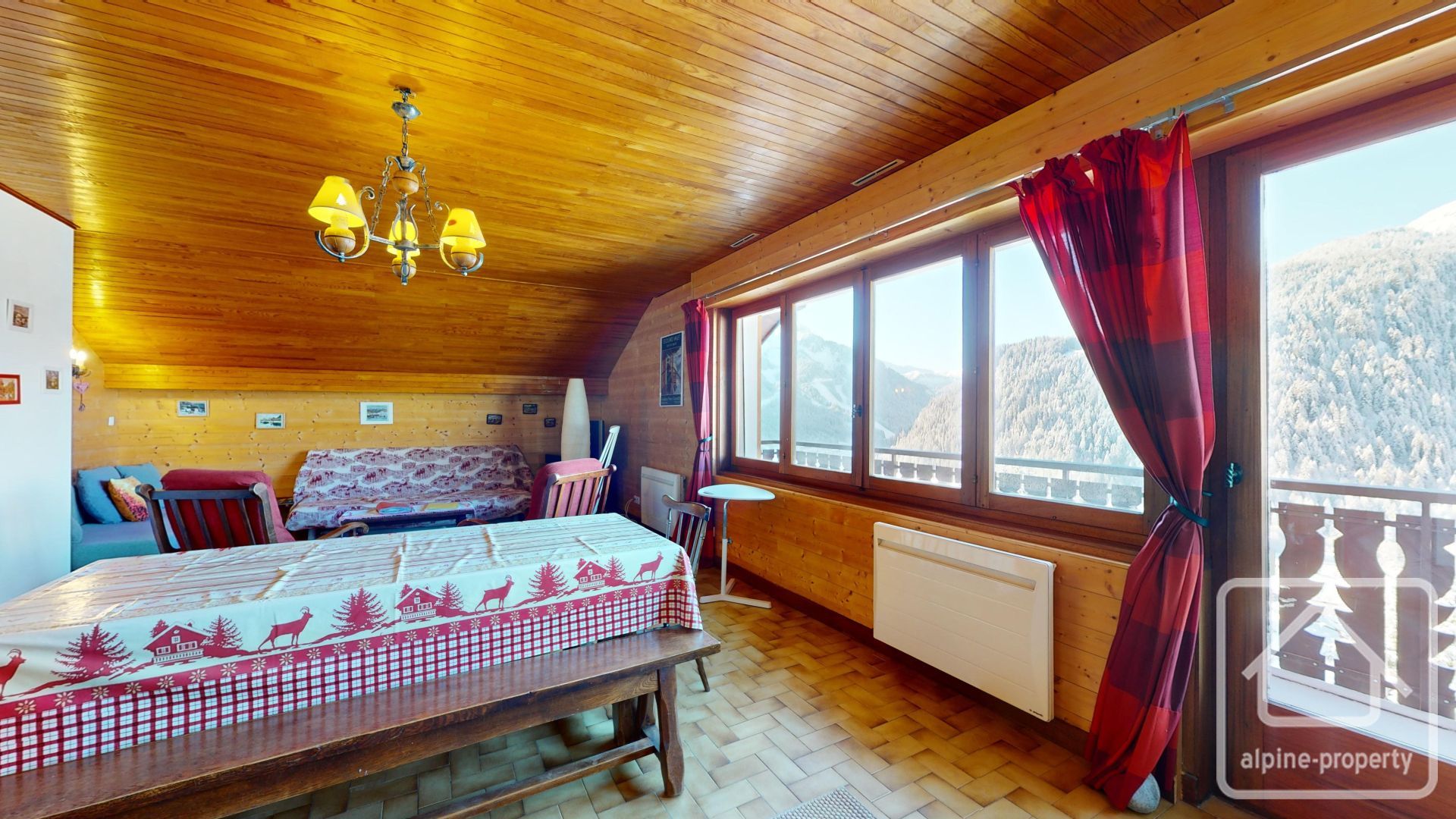 A Spacious 2 Bedroom Apartment Located In One Of Chatel’s Most Sought After Locations. – APPTGRANDROC3