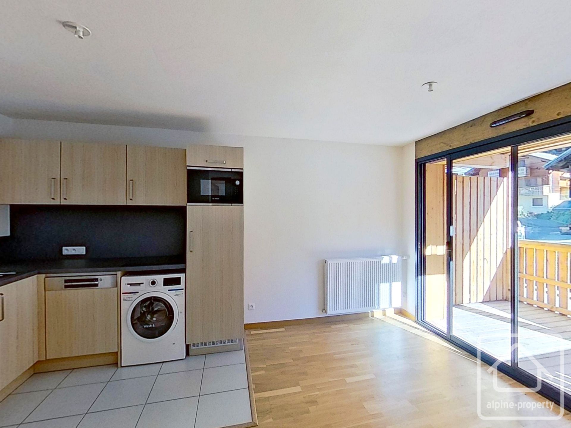 A Rare Opportunity To Acquire A Brand New Apartment Right In The Centre Of Chatel. – APPTSOLDANELLES2A13