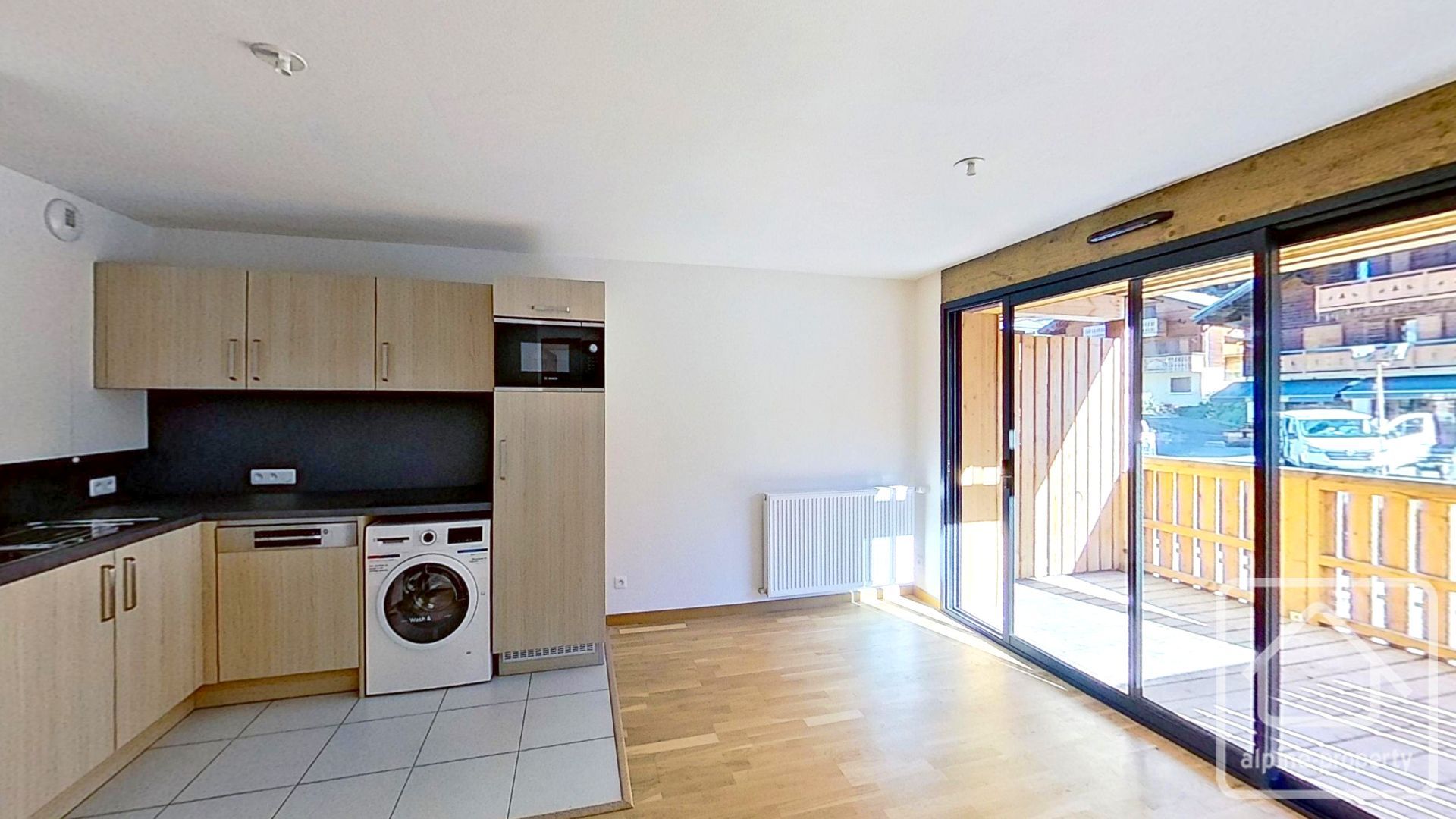 A Rare Opportunity To Acquire A Brand New Apartment Right In The Centre Of Chatel. – APPTSOLDANELLES2A13