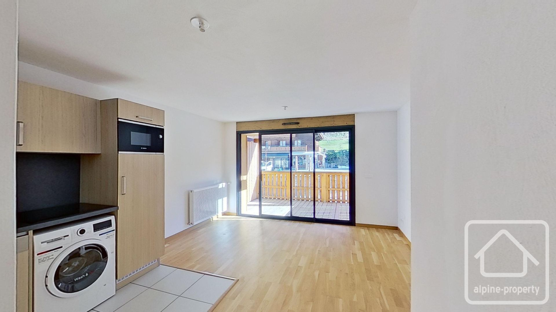 A Rare Opportunity To Acquire A Brand New Apartment Right In The Centre Of Chatel. – APPTSOLDANELLES2A13