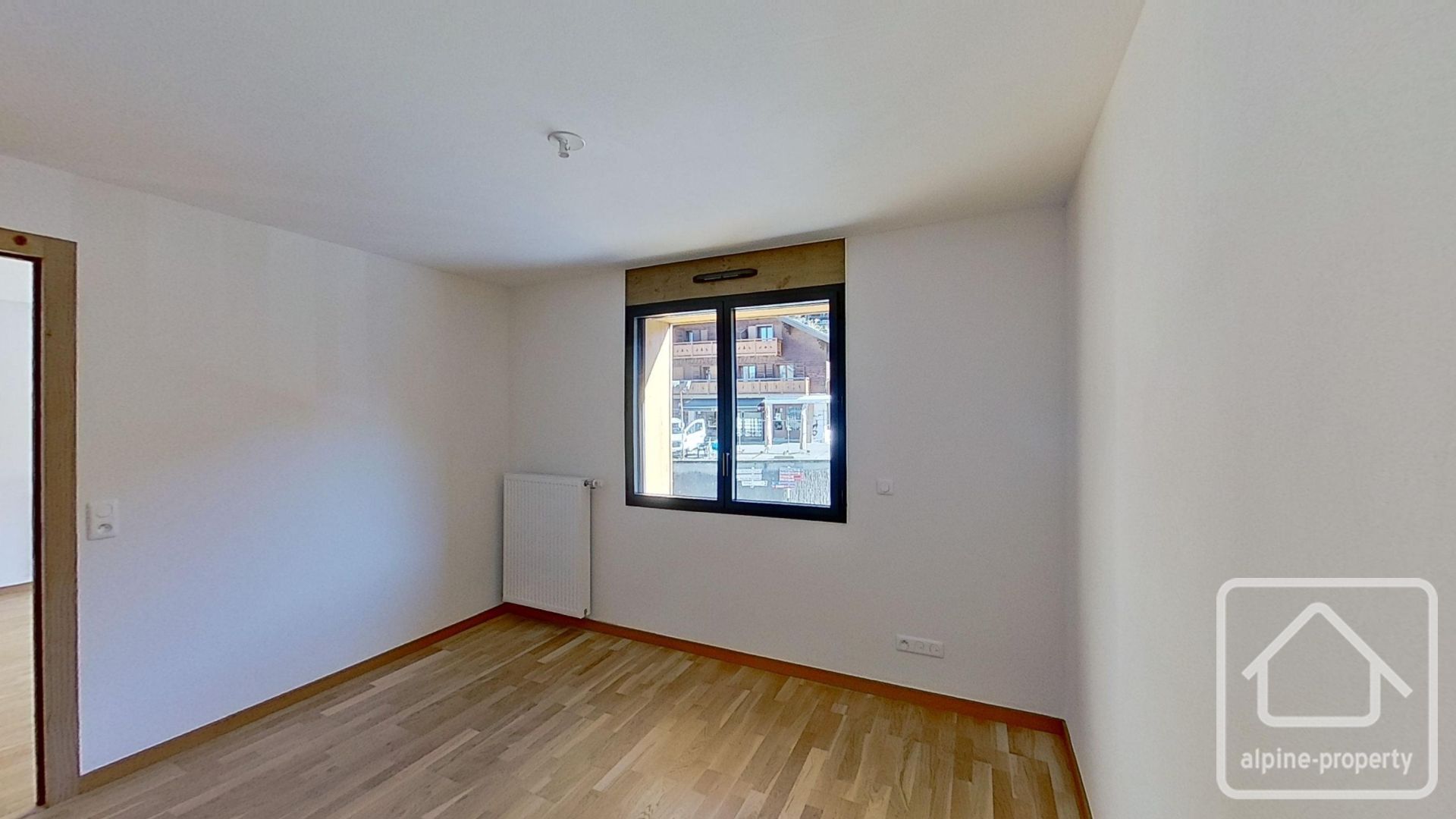 A Rare Opportunity To Acquire A Brand New Apartment Right In The Centre Of Chatel. – APPTSOLDANELLES2A13