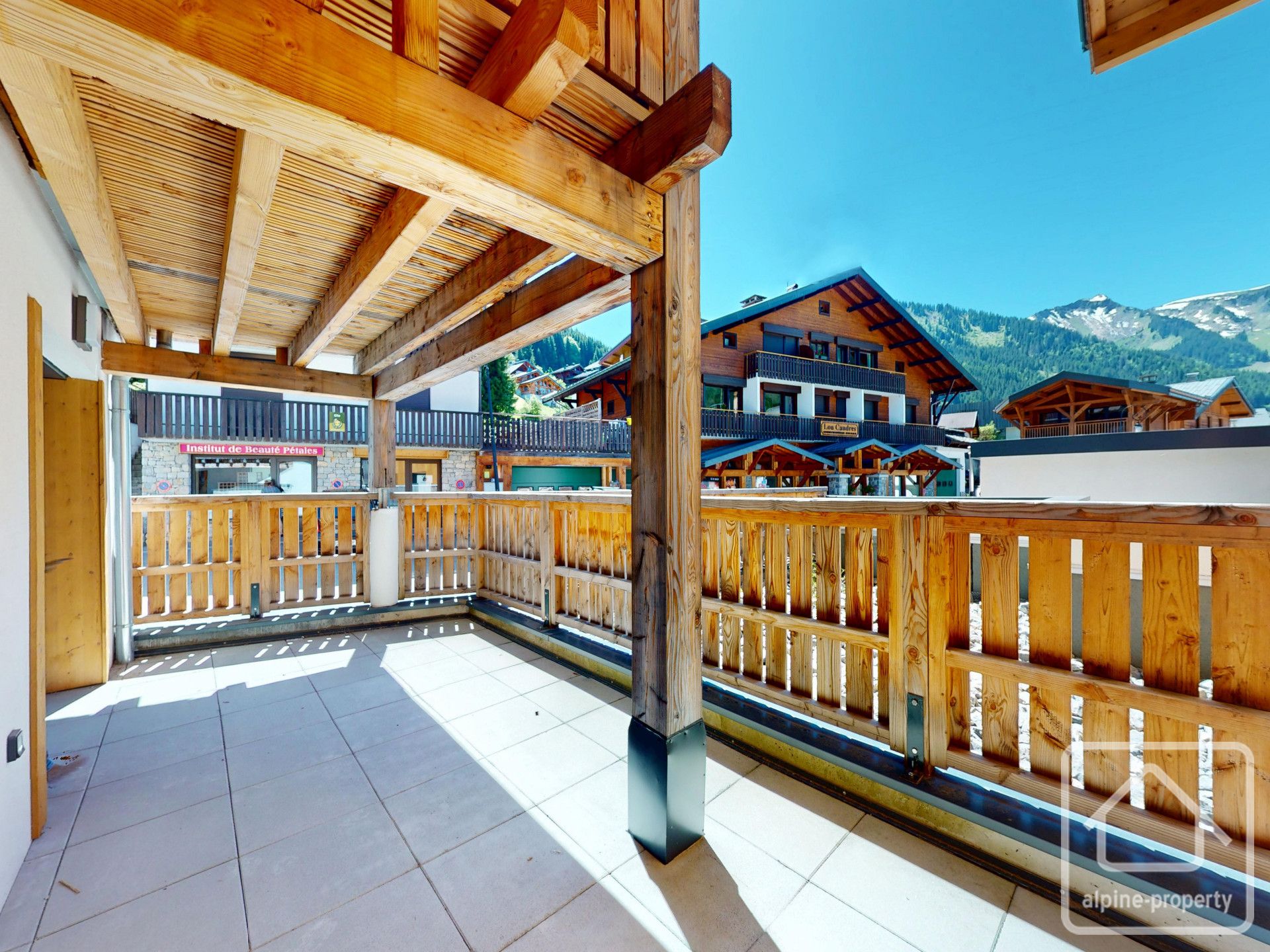 A Rare Opportunity To Acquire A Brand New Apartment Right In The Centre Of Chatel. – APPTSOLDANELLESB5