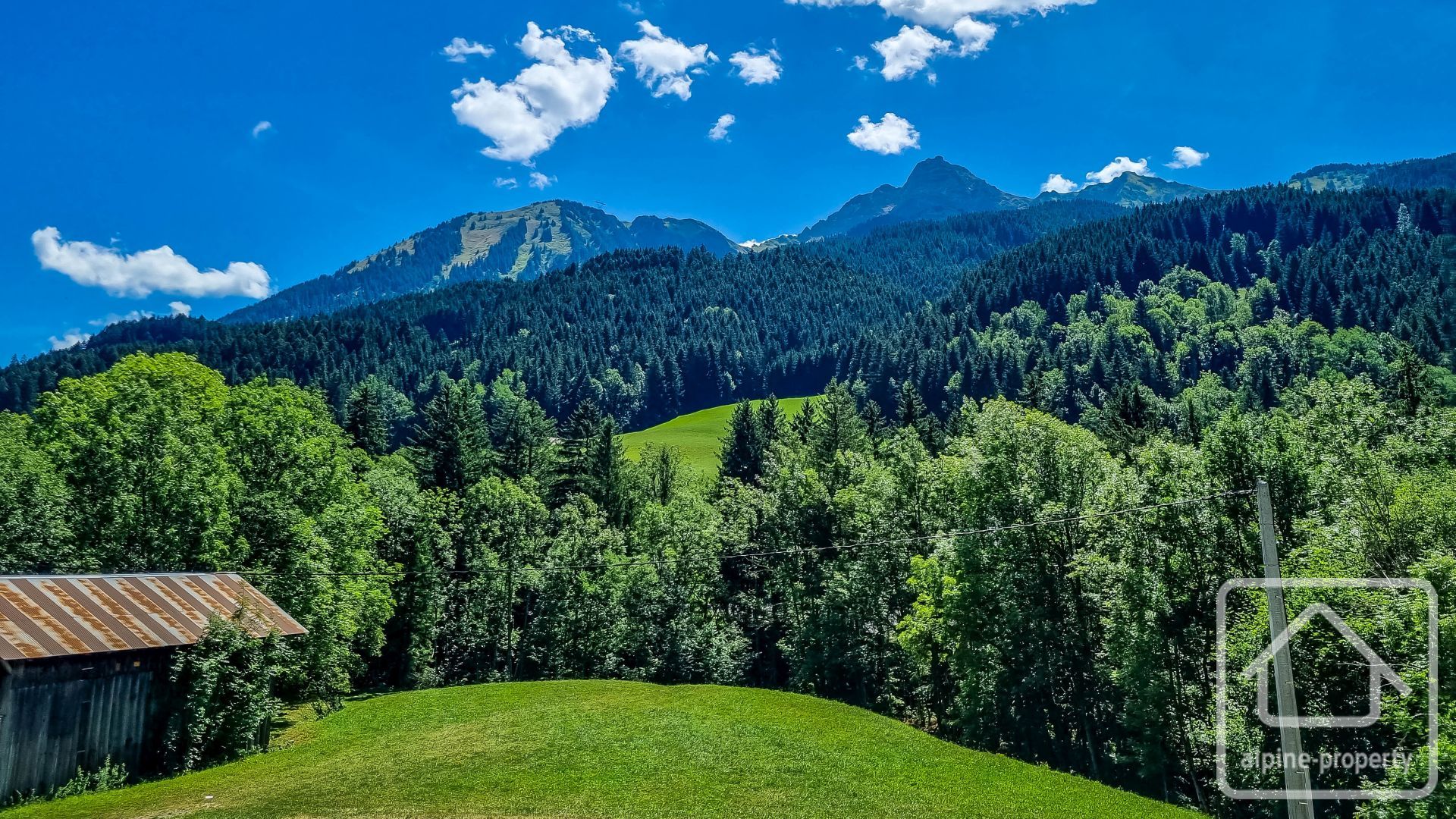 A Spacious And Brand New Chalet, Built To The Highest Of Standards And With An Exceptional Energy Efficiency Rating. – CHALETCHAMPCROCUSB