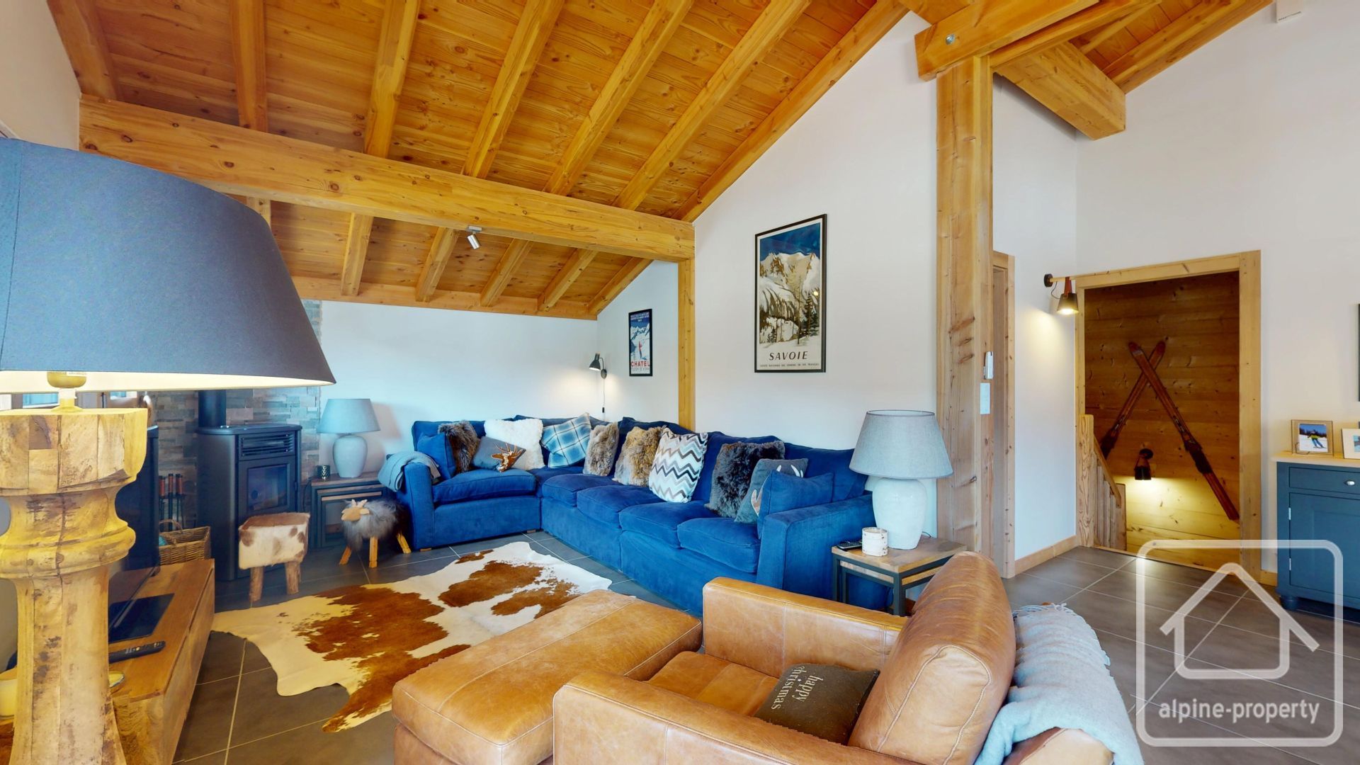 A Modern Semi Detached Chalet In An Excellent Location Not Far From The Centre Of Chatel. – CHALETETRINGA