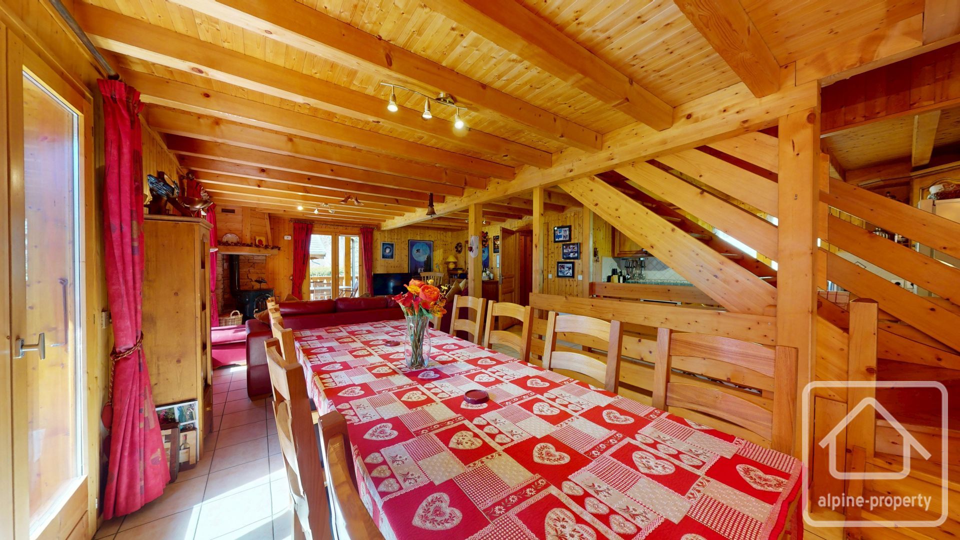 A Modern And Spacious Six Bedroom Chalet In A Sunny Location Just Outside Of Abondance. – CHALETPELERIN