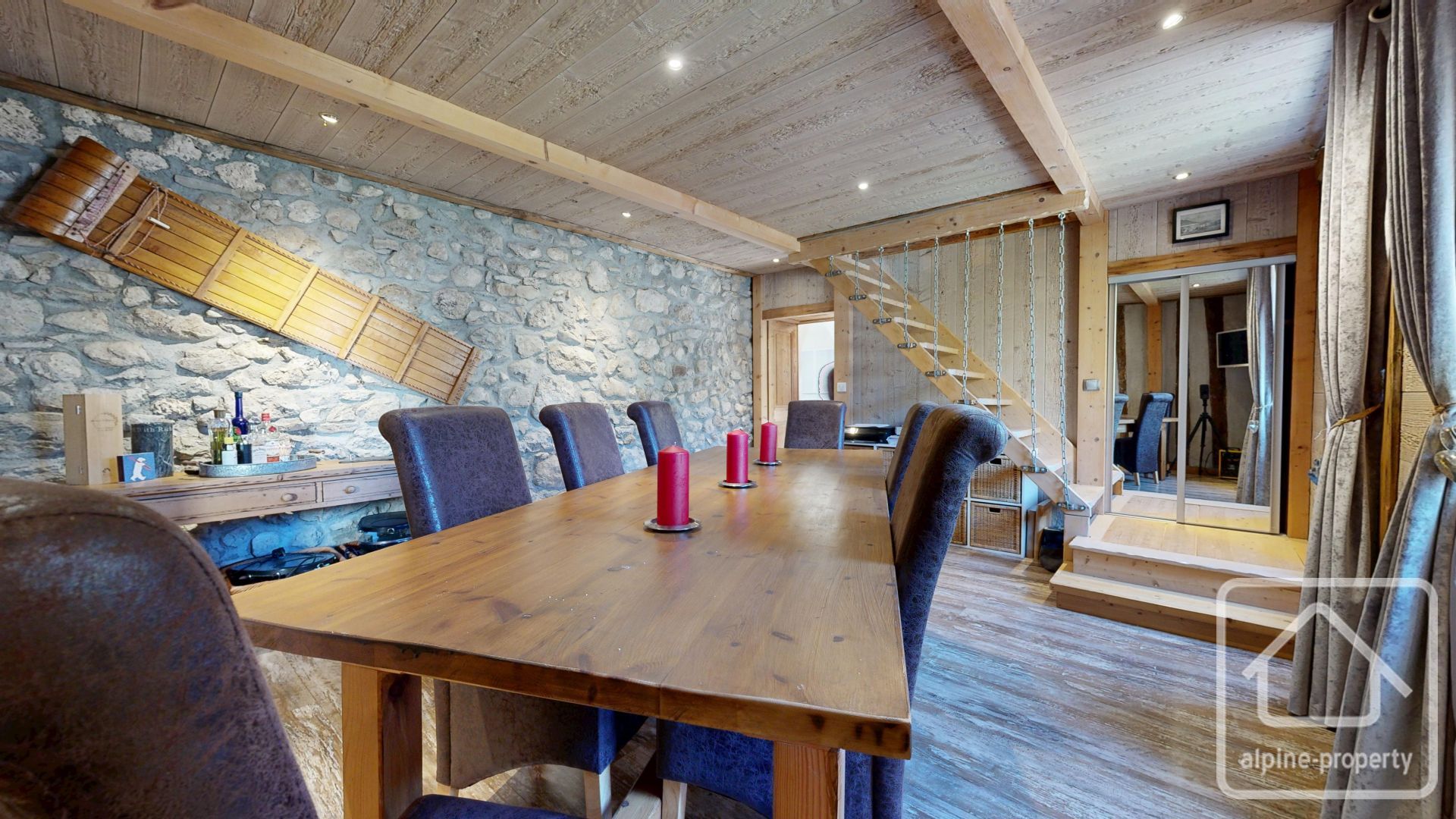 Charming Farmhouse Property With Separate Apartment, Garage, Workshop And Courtyard Garden. – FERMELEGYS