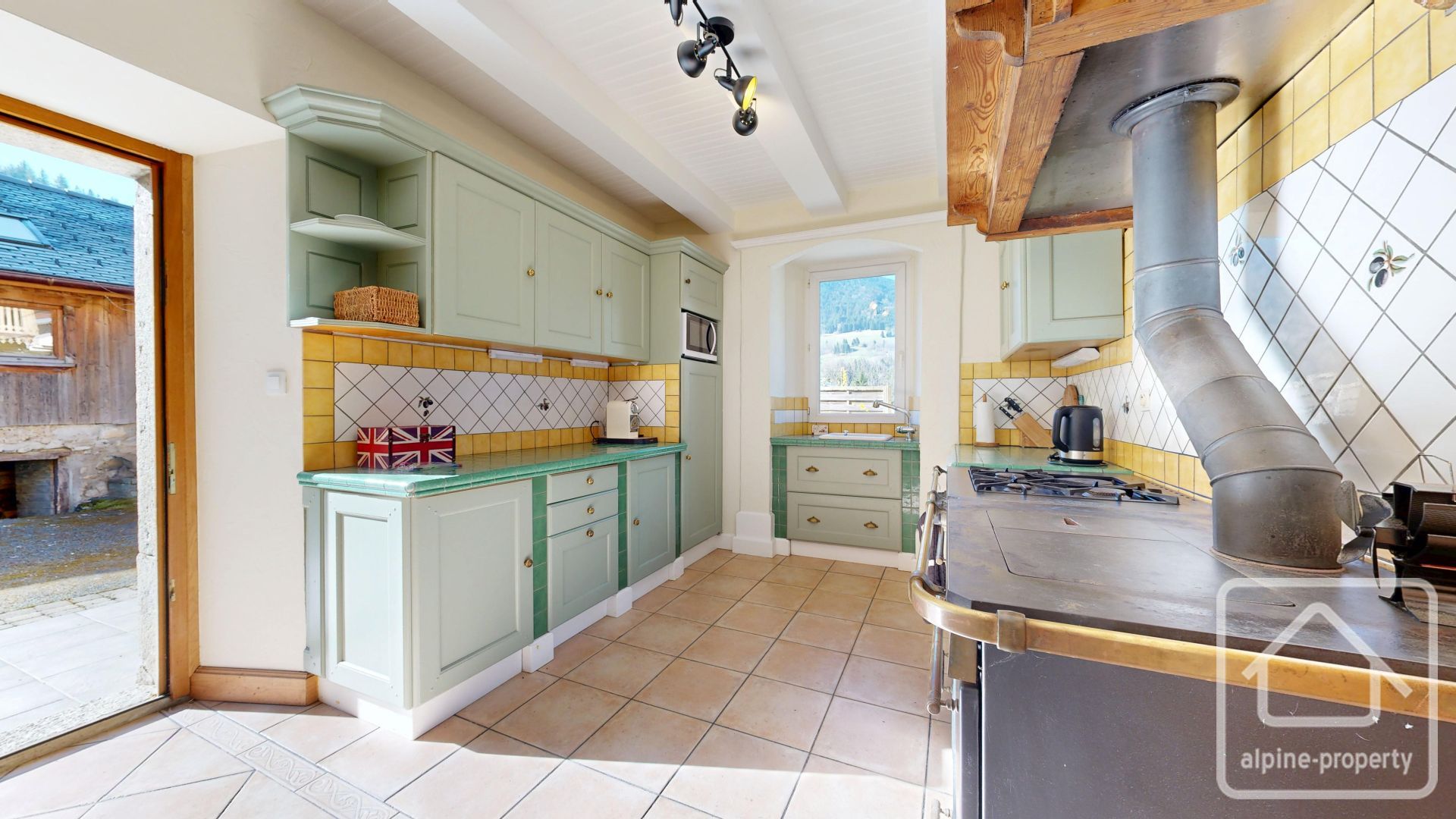 Charming Farmhouse Property With Separate Apartment, Garage, Workshop And Courtyard Garden. – FERMELEGYS