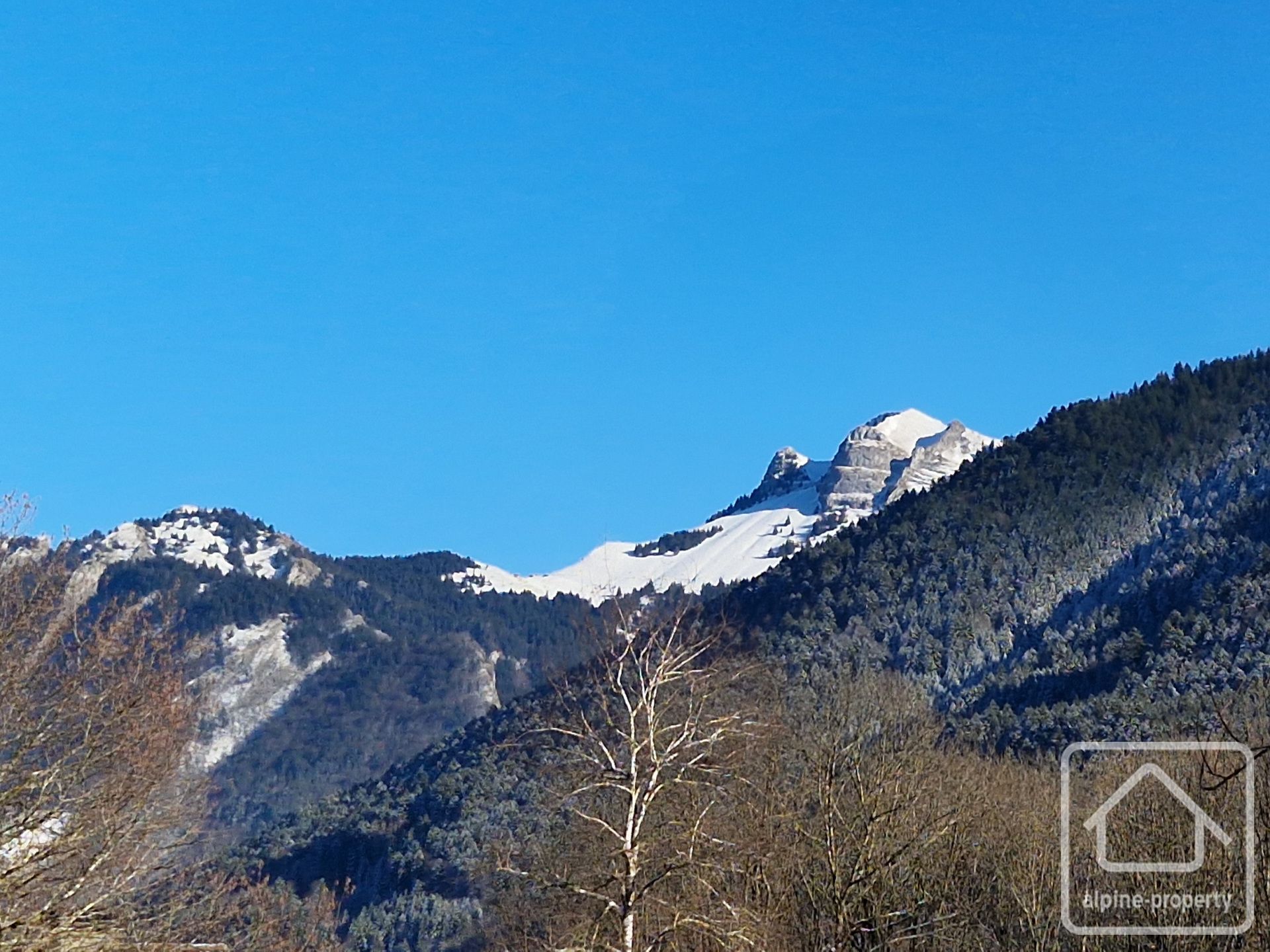 A Small Three Story Mazot For Renovation. – MAZOTCOURBES