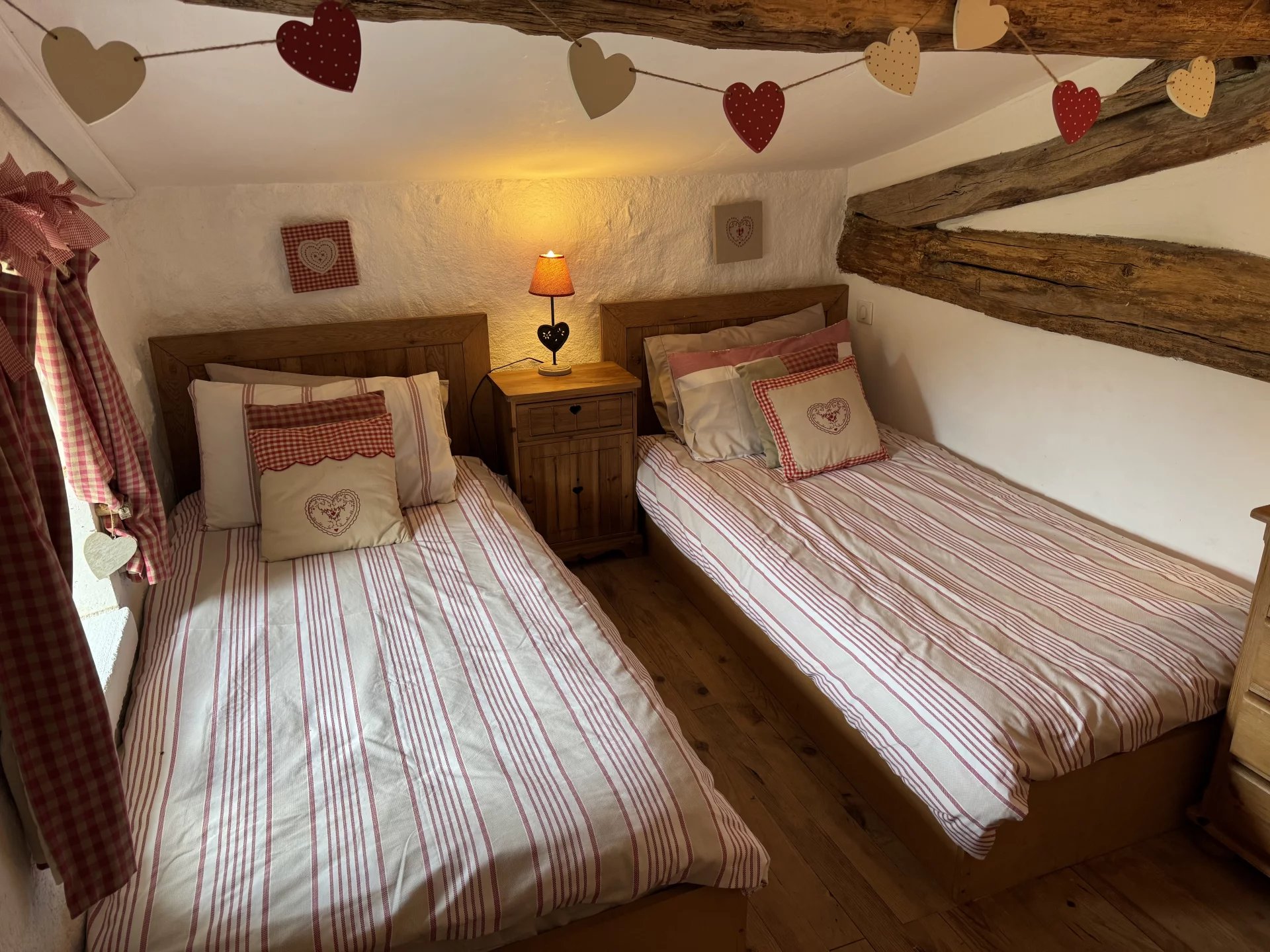 Charming converted barn with a pool and views!, Poitou-Charentes – France – BVI80750