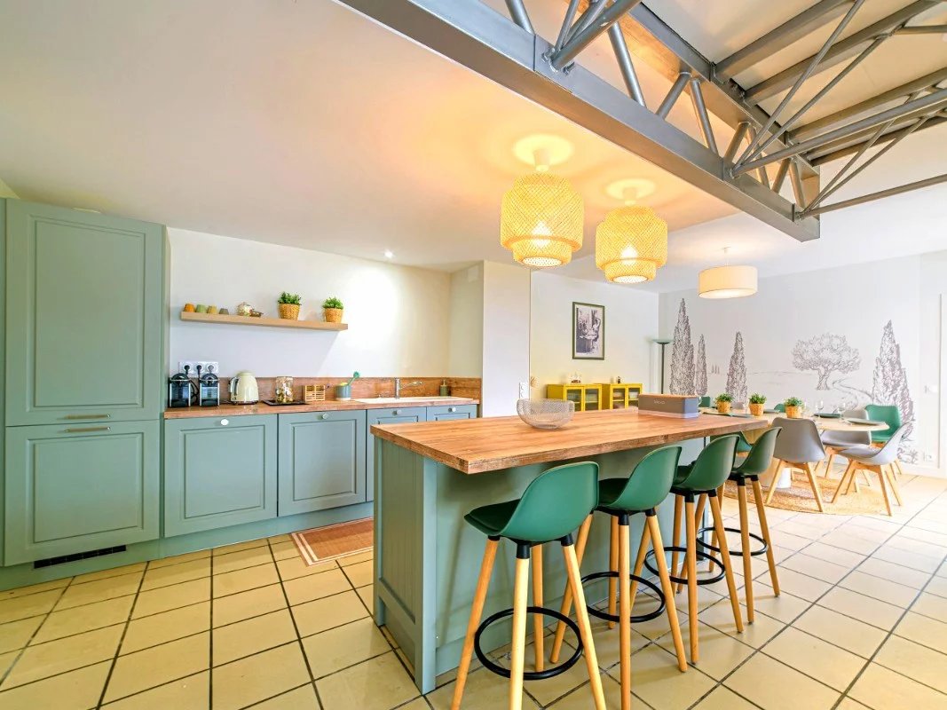 Modern barn conversion and traditional family farmhouse, Aquitaine – France – BVI75799