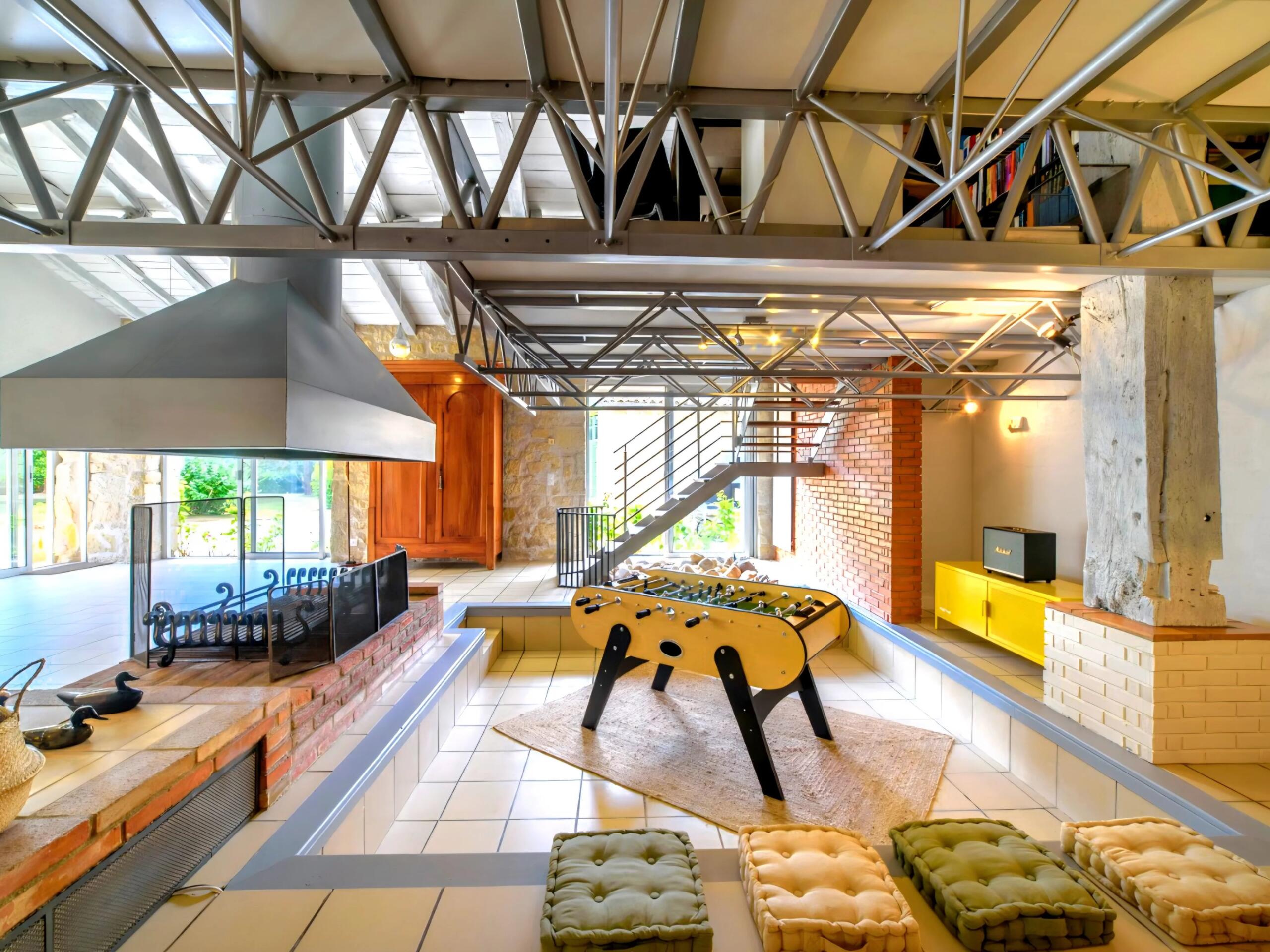 Modern barn conversion and traditional family farmhouse, Aquitaine – France – BVI75799