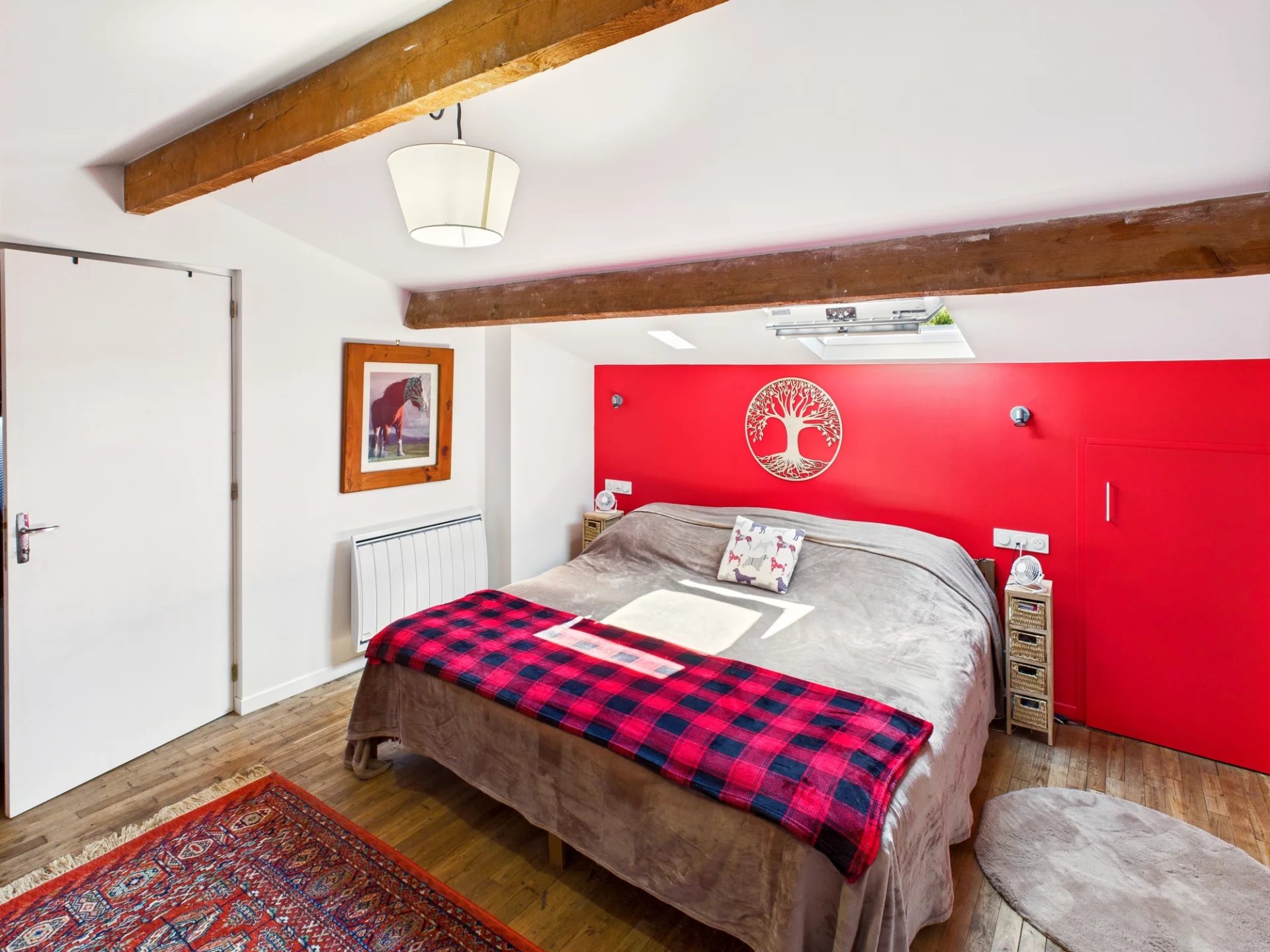 Superb 5-bed Village Property Close to All Amenities, Poitou-Charentes – France – BVI81410