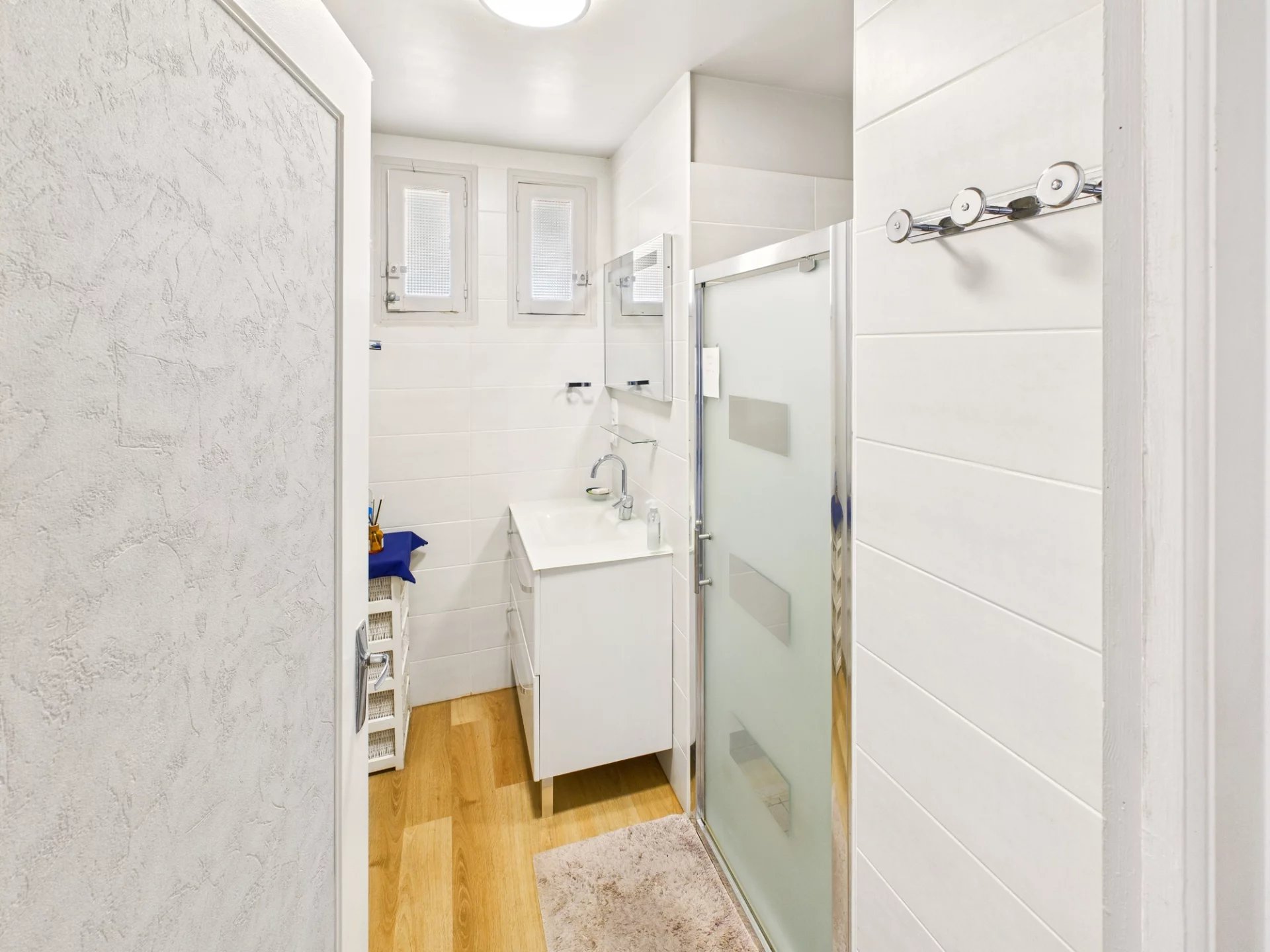 Superb 5-bed Village Property Close to All Amenities, Poitou-Charentes – France – BVI81410