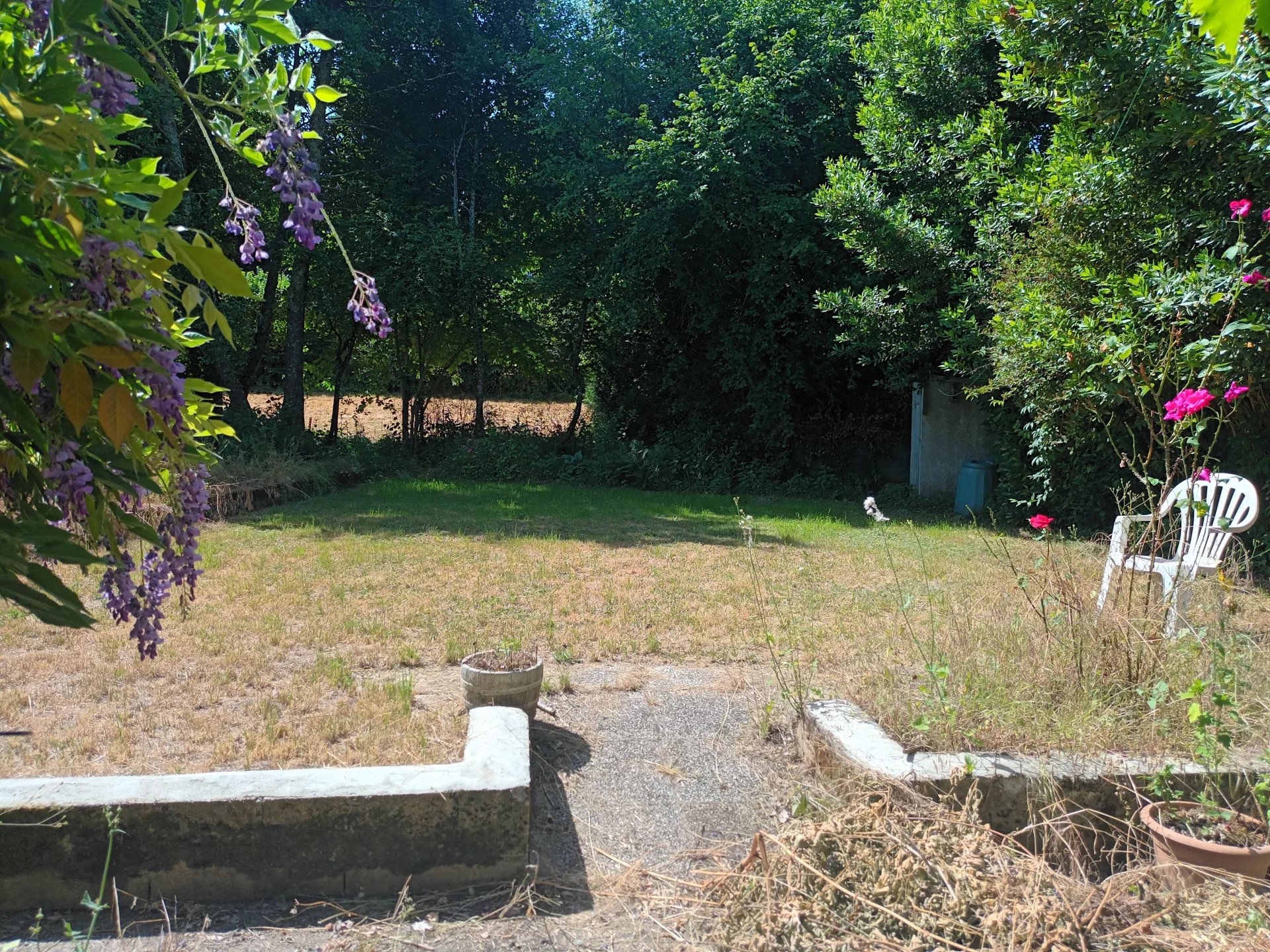 Charming Village Home with Endless Potential!, Poitou-Charentes – France – BVI81679