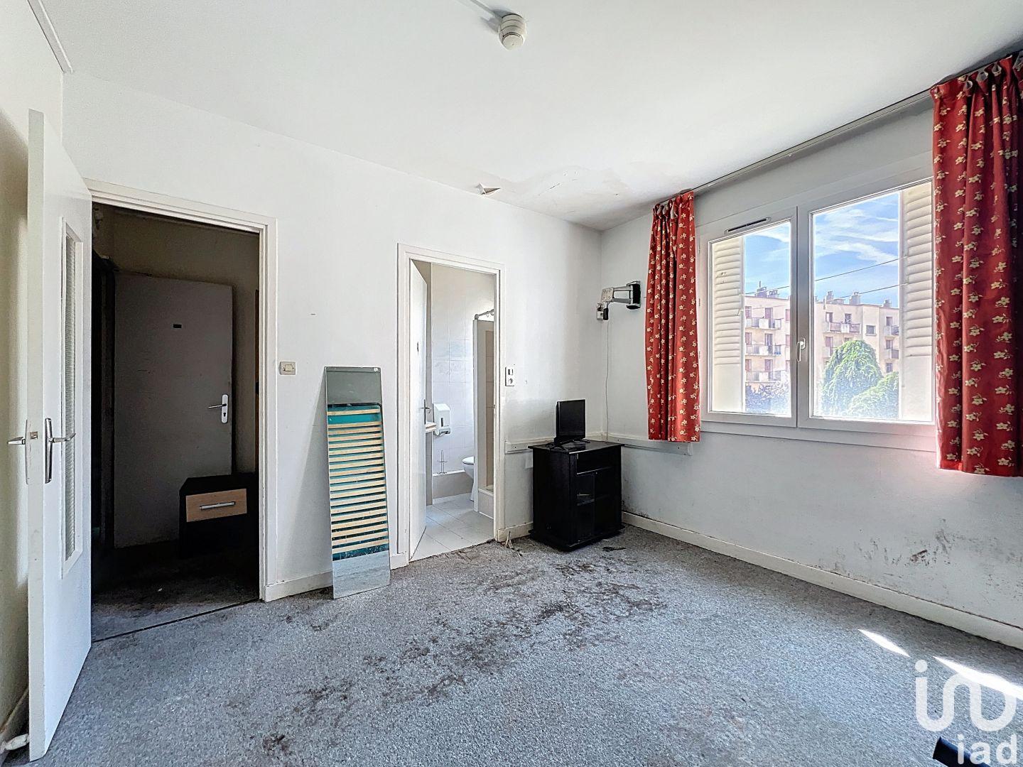 Local commercial in Grenoble, FR – 1727860