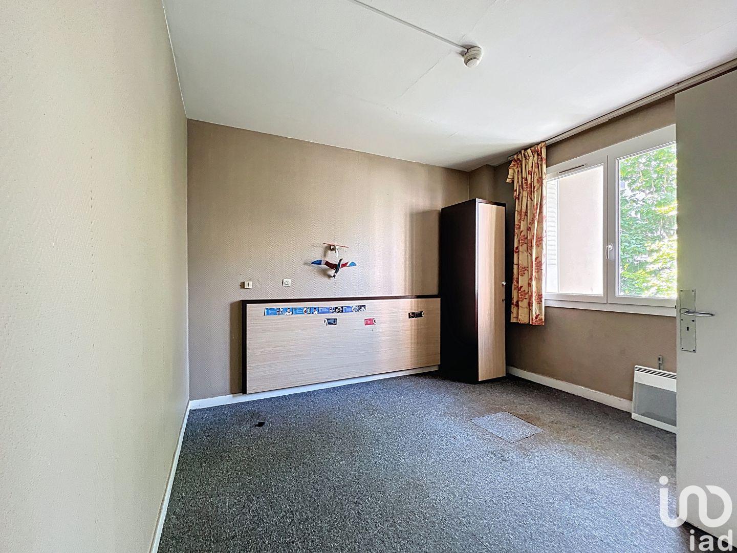 Local commercial in Grenoble, FR – 1727872