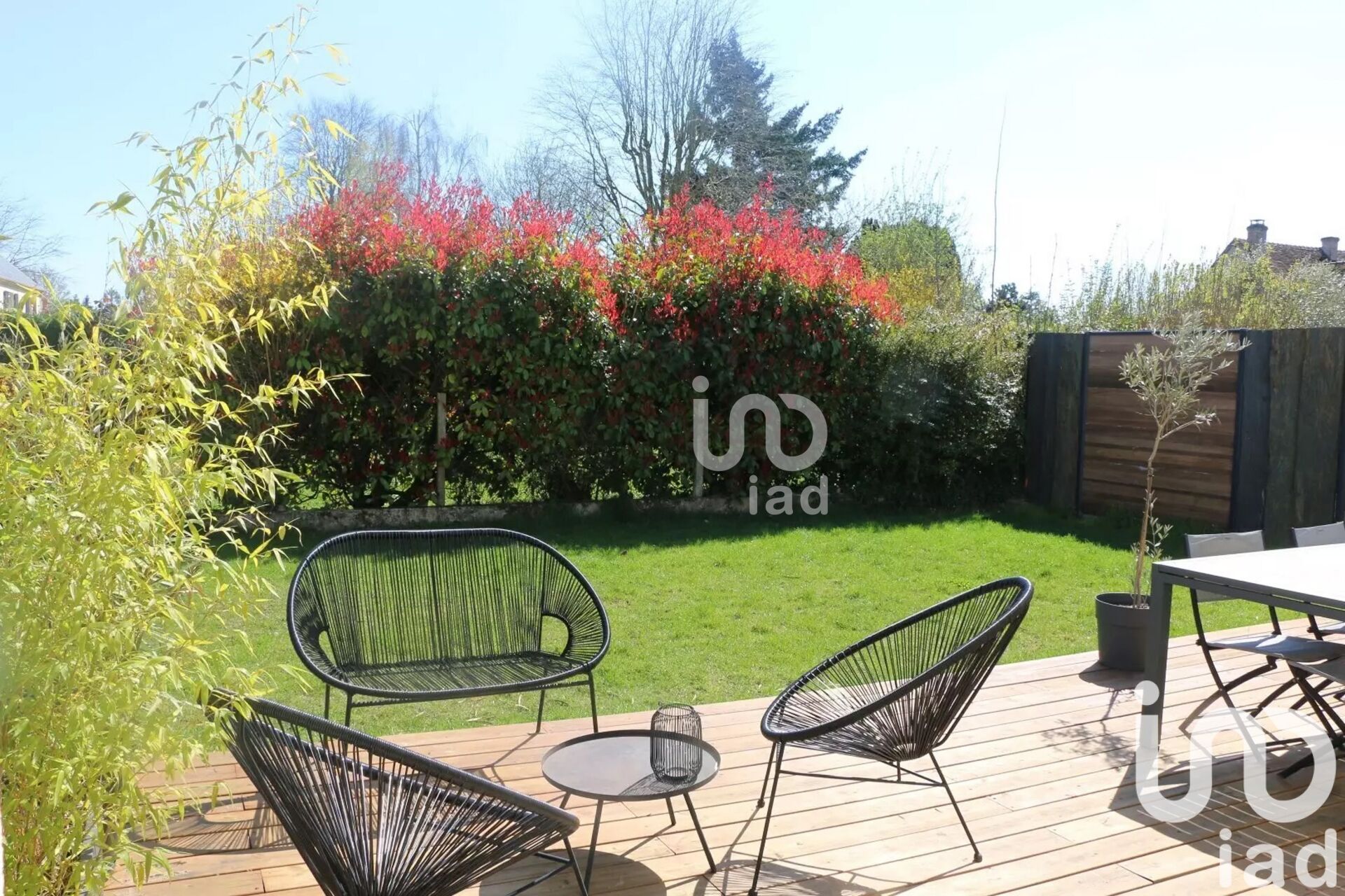 4 bedroom Maison in Feucherolles, FR – 1800266