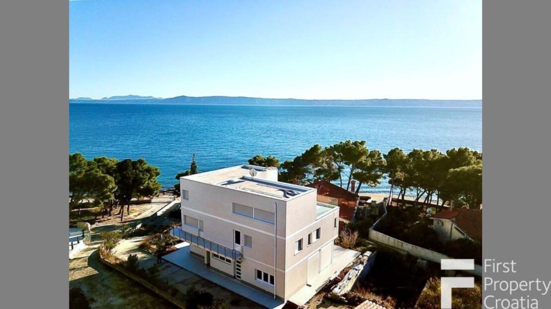 House on Brač island, Croatia – BR1731