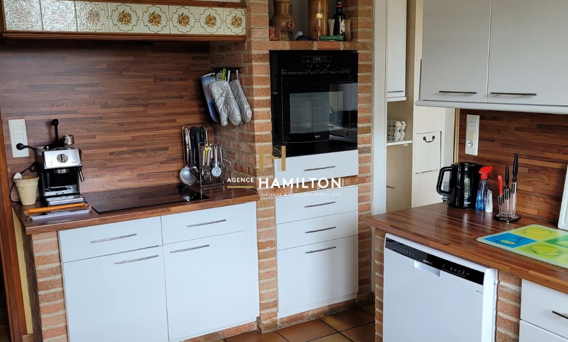 5 bedroom villa in Cordes-sur-ciel, Tarn, France – D80C65CC22CD4B6D