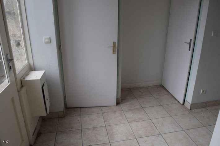 House in Ruffec, France – r7238