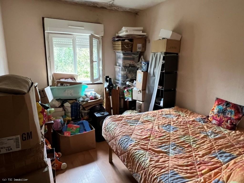 4 bedroom House in Ruffec, France – r7199