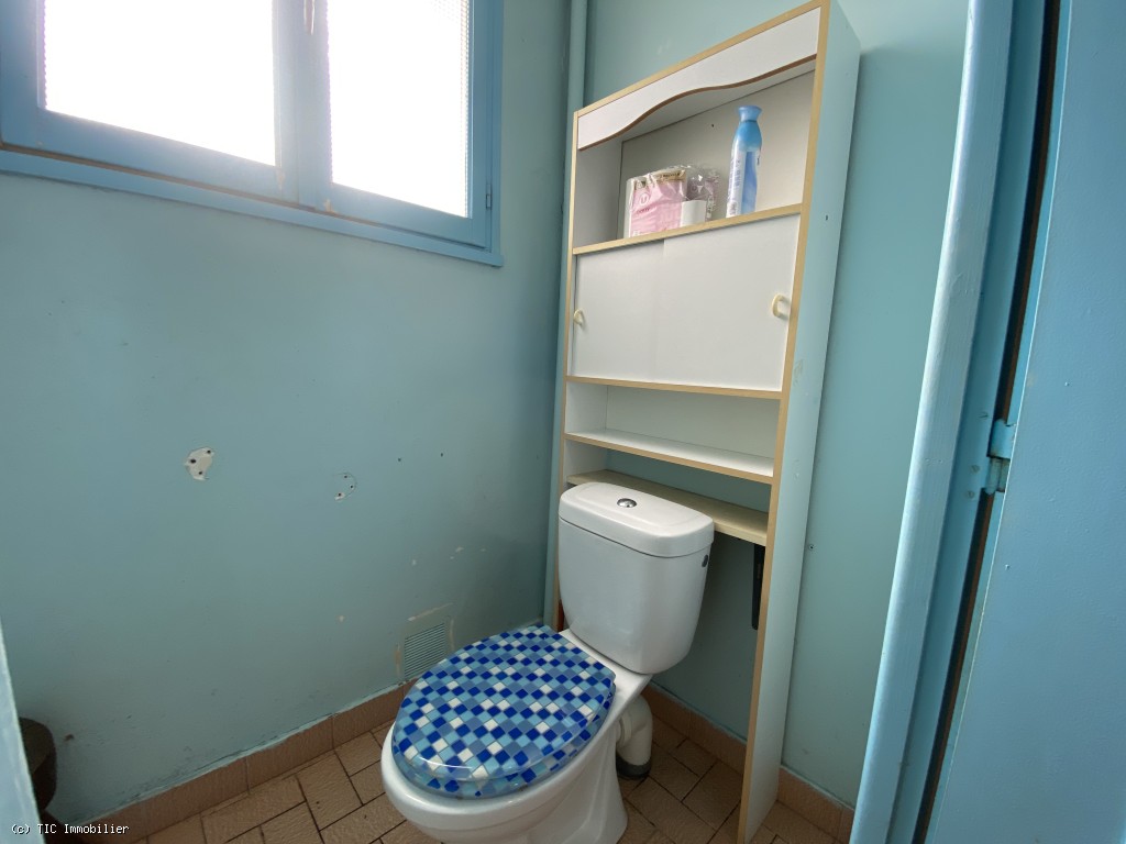 4 bedroom House in Sauze-Vaussais, Sauzé-Vaussais, France – r7126