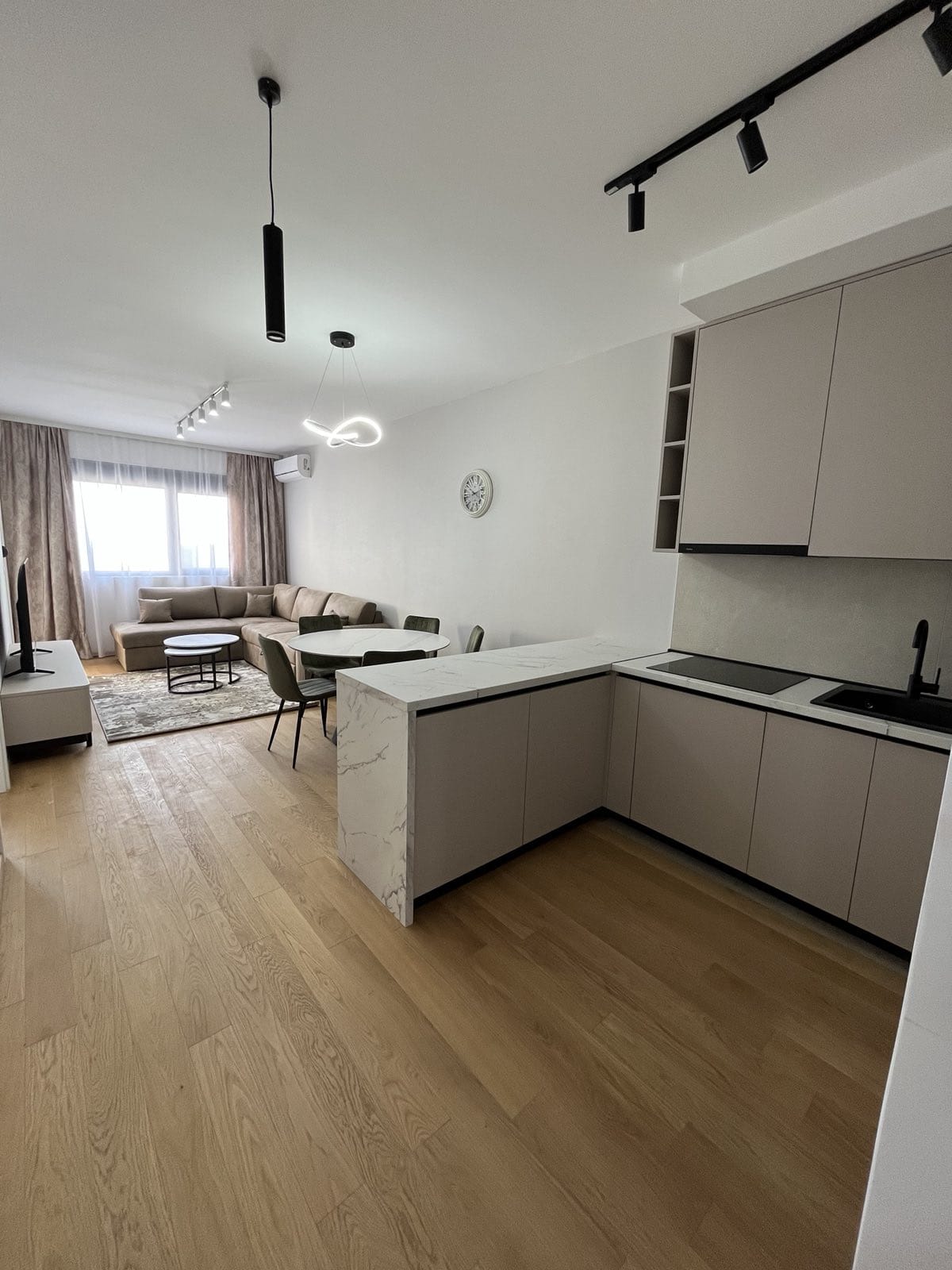 2 bedroom Apartment in Becici, Montenegro – CMM53052