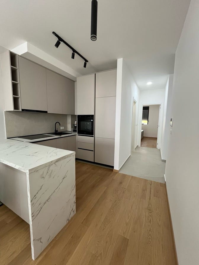 2 bedroom Apartment in Becici, Montenegro – CMM53052