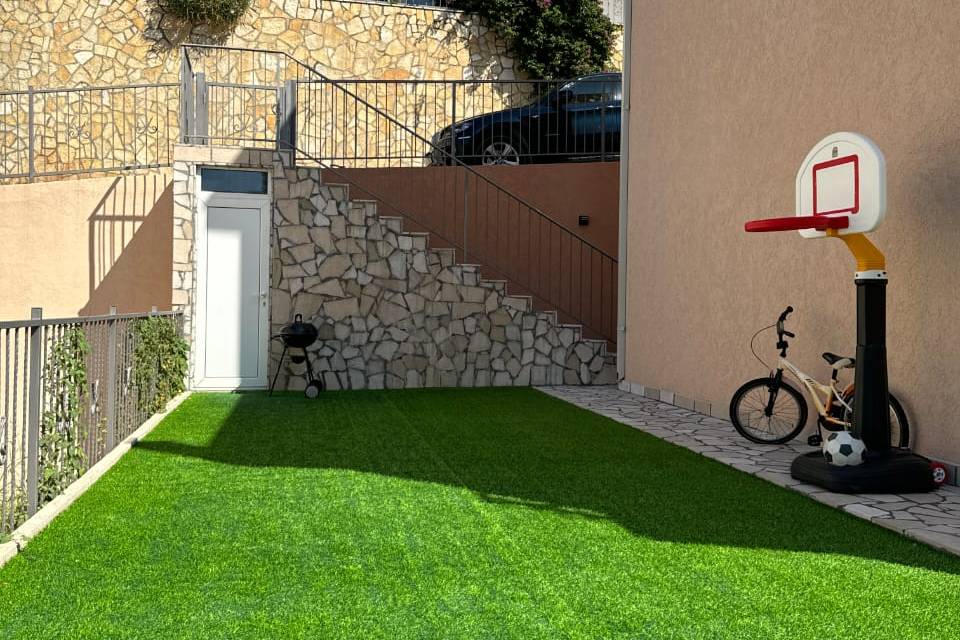 3 bedroom Villa in Bar, Montenegro – CMM53045