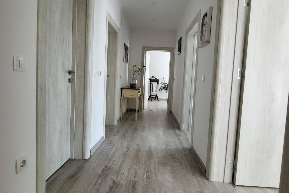 3 bedroom Villa in Bar, Montenegro – CMM53045