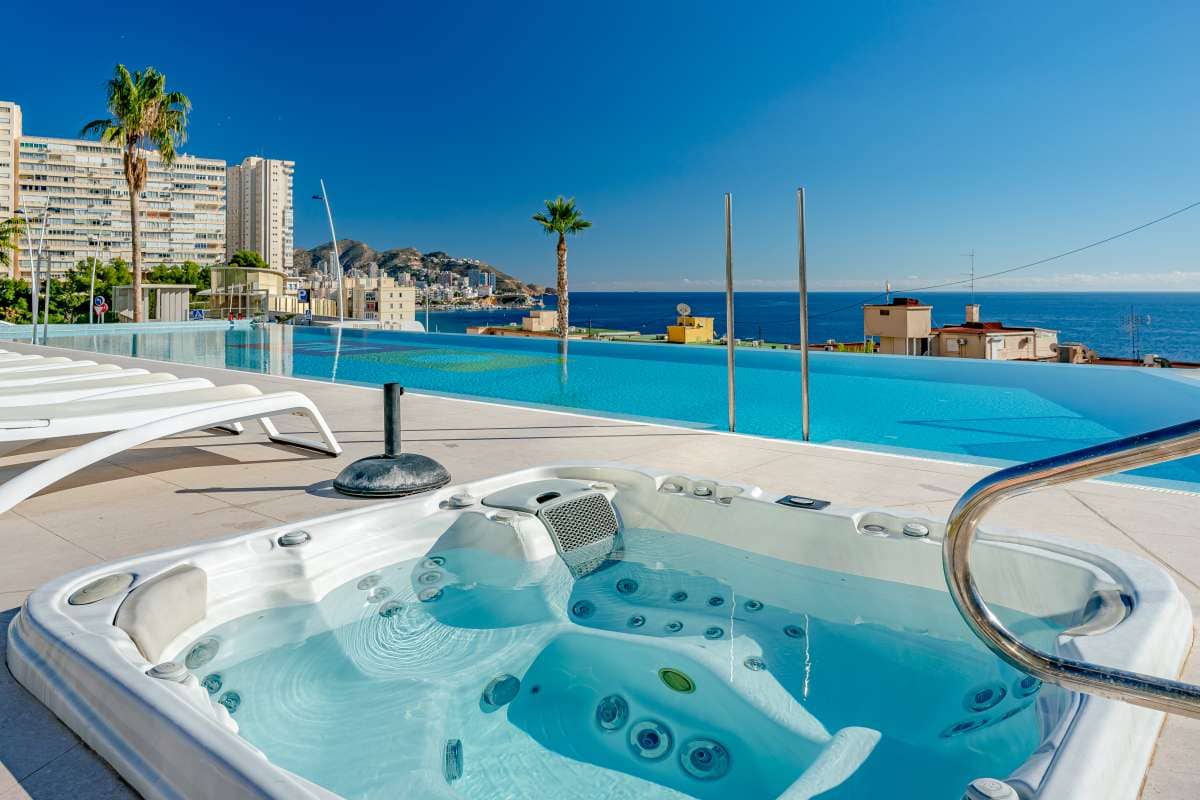 2 bedroom Apartment in Benidorm, Alicante, Spain – FCJETJV-634533